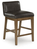 Cabalynn Counter Height Dining Table and 4 Barstools