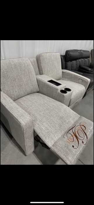 New Tgomas Payne 61” Dual Recliner with Heat/Lights/Massage/Center Console