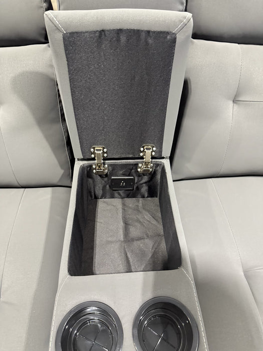 66” Manual Dual Recliner with Center Console with Power USB