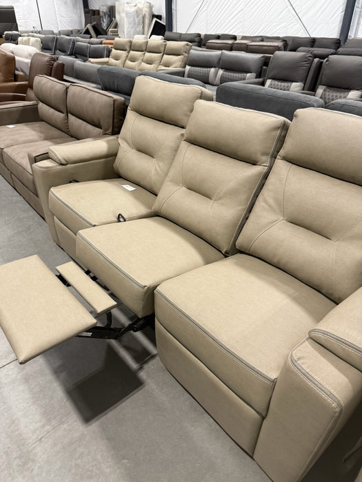 81” Manual Triple Recliner