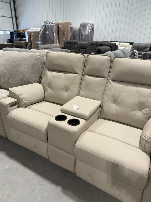 67” Power Dual Recliner with Power USB