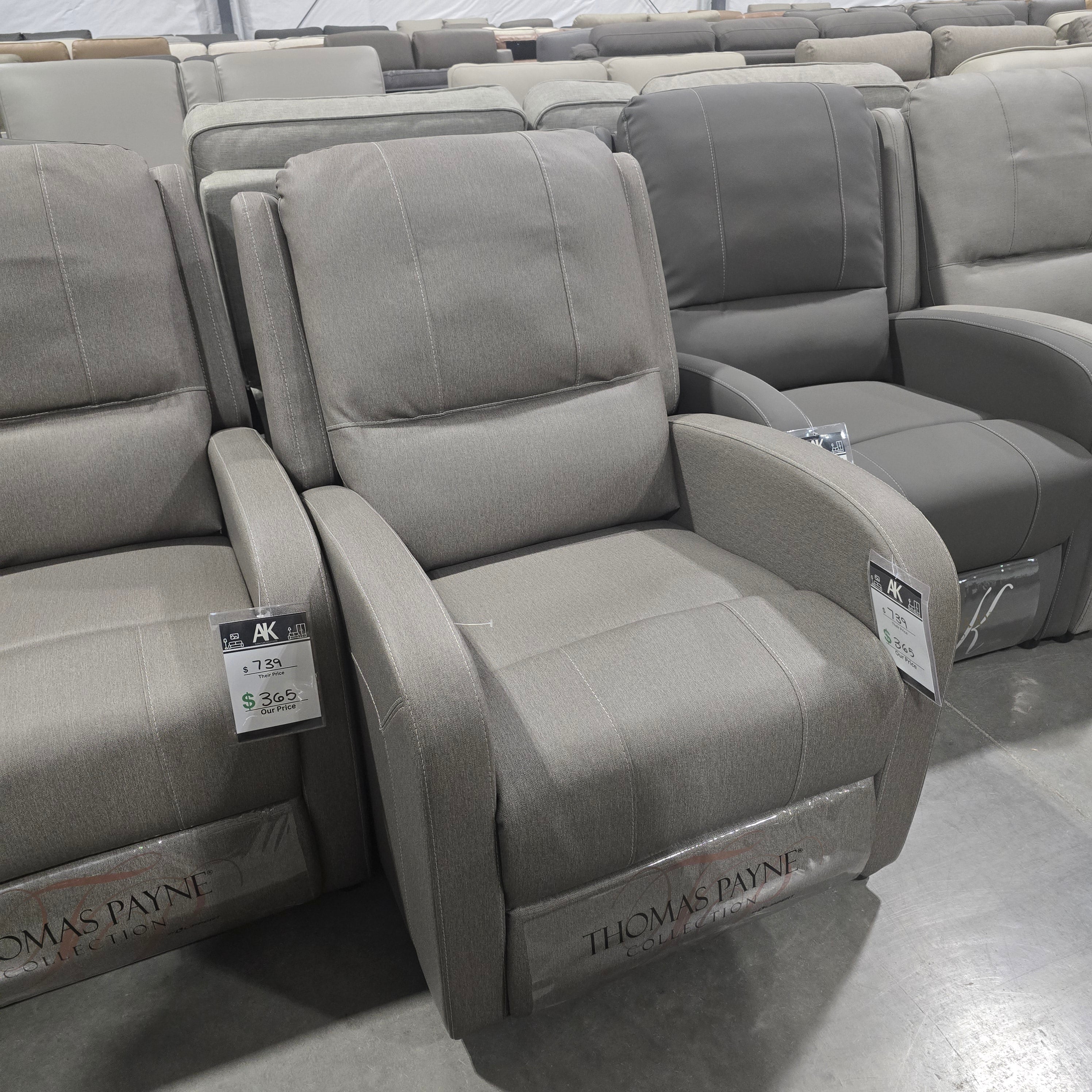 RV Pushback Recliner – Compact Camper Recliner
