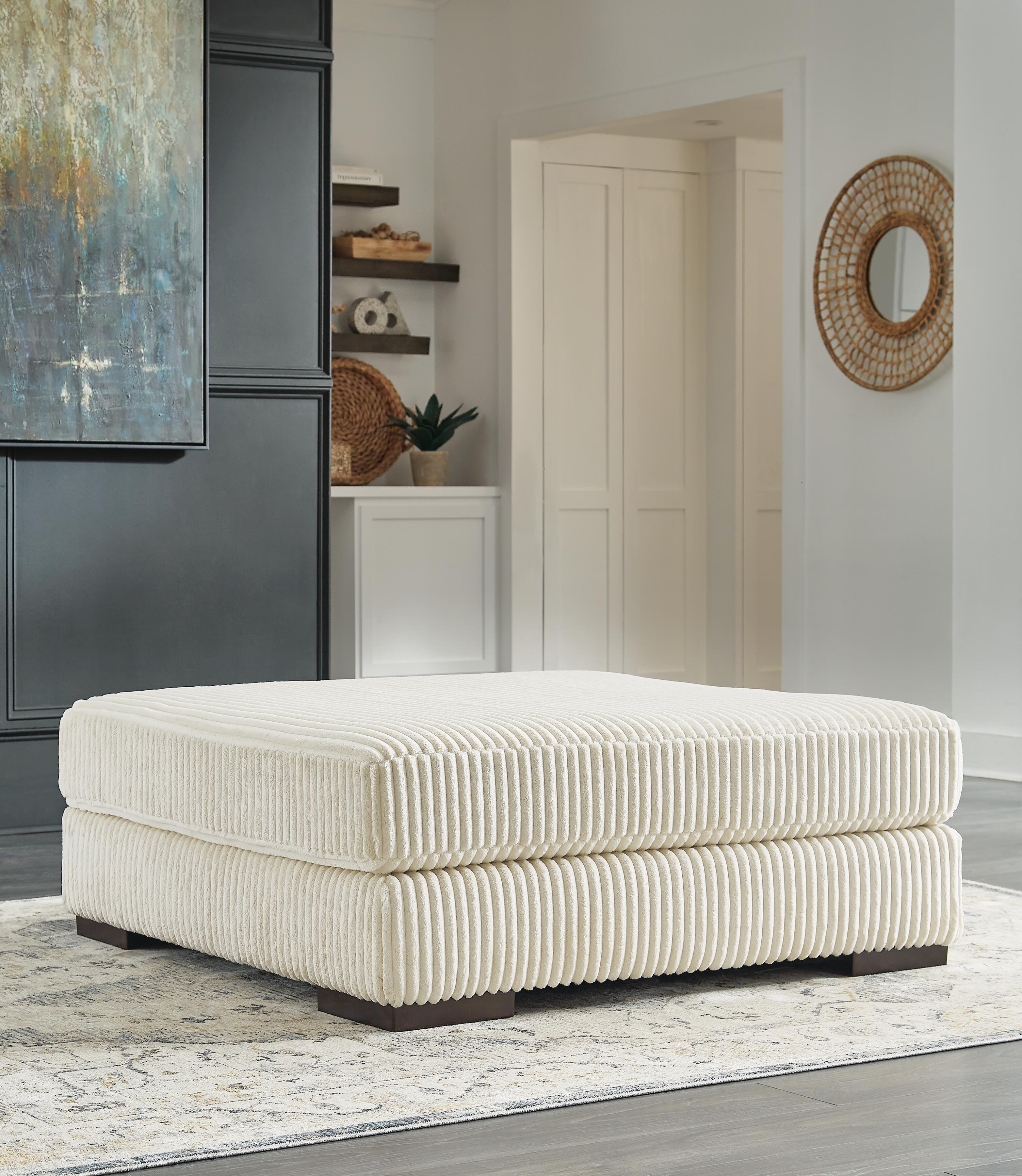 Lindyn Oversized Accent Ottoman