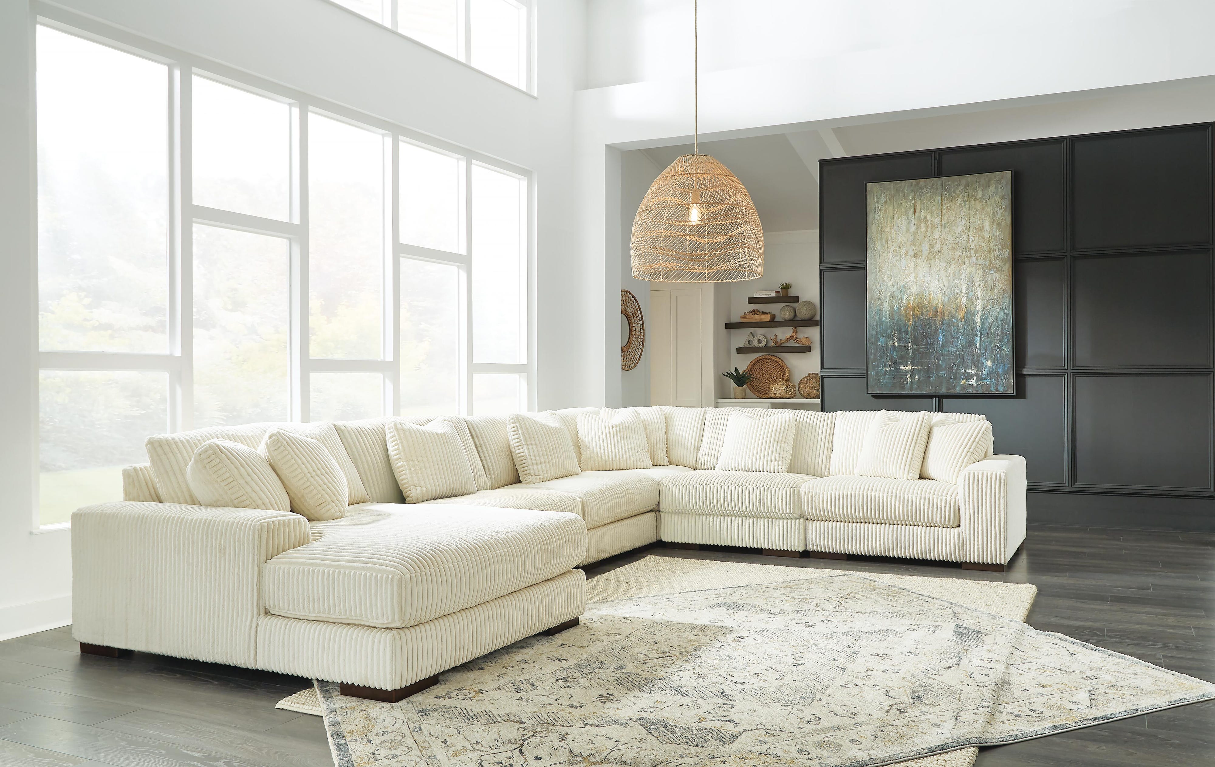 Lindyn 6-Piece Sectional with Ottoman