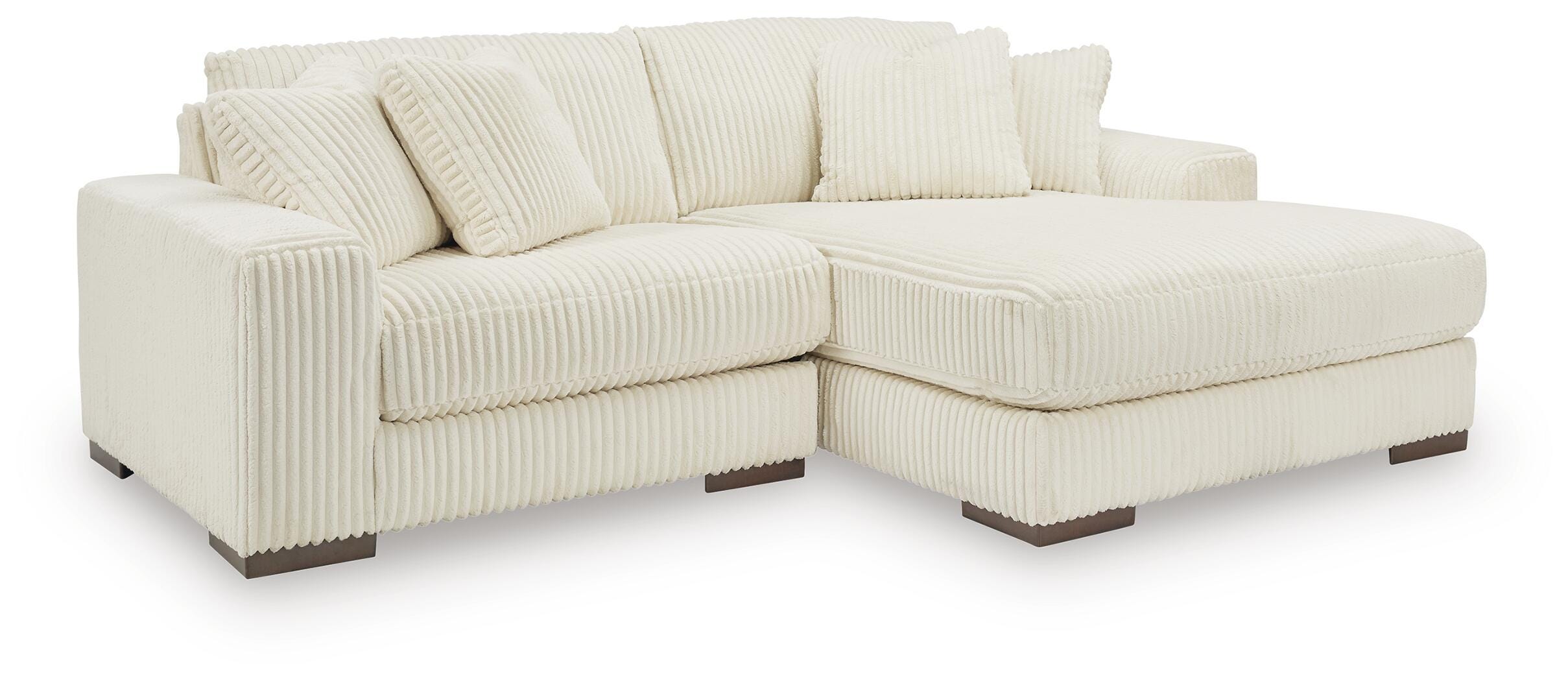 Lindyn 2-Piece Sectional with Ottoman