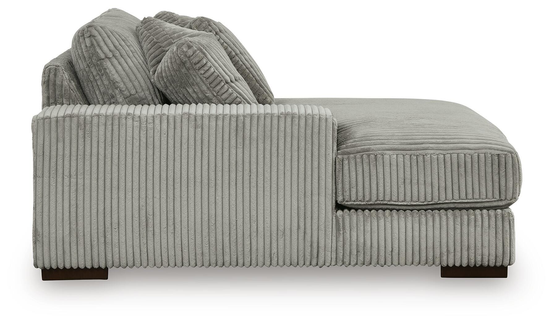 Lindyn 3-Piece Sectional with Ottoman