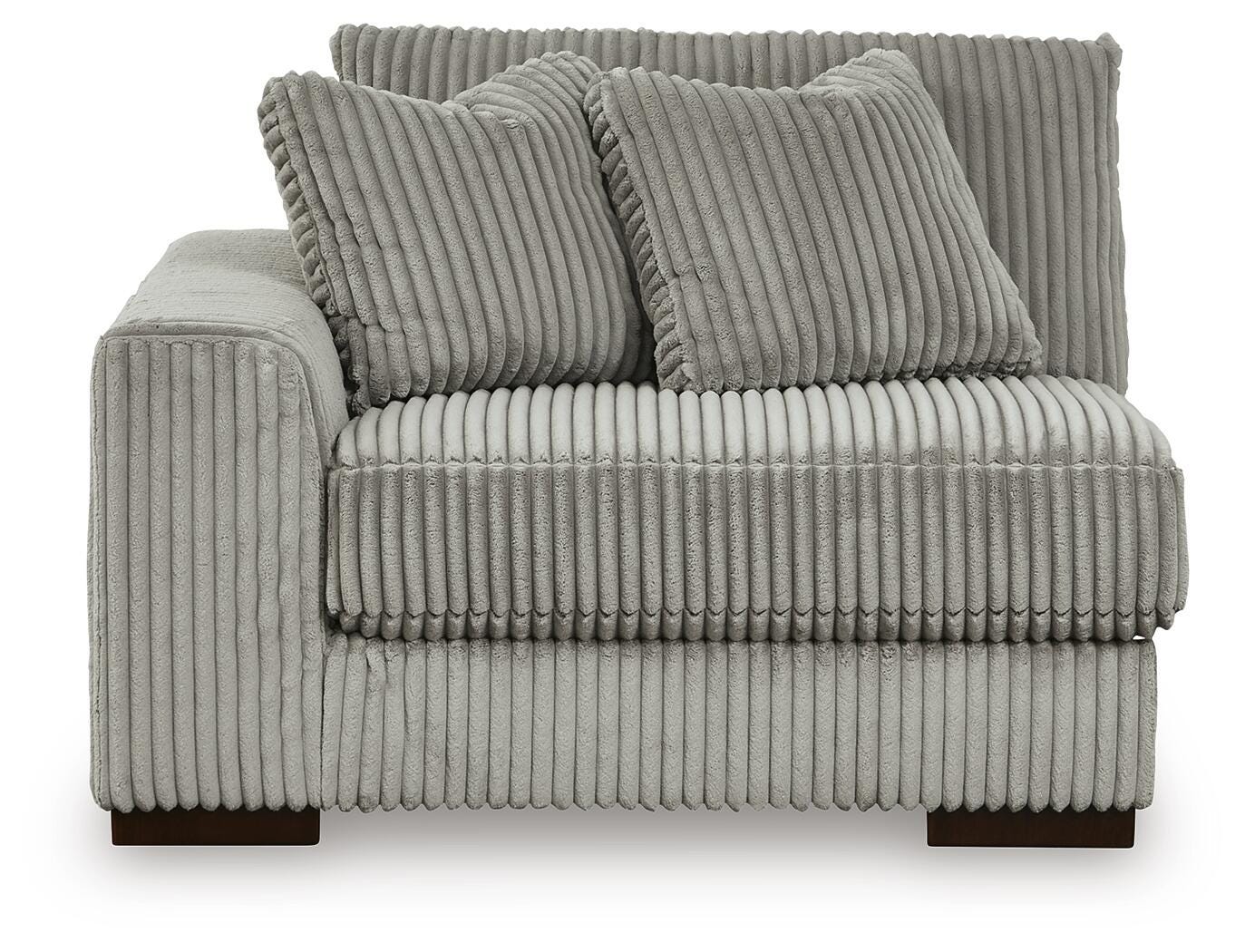 Lindyn 3-Piece Sectional and Chair