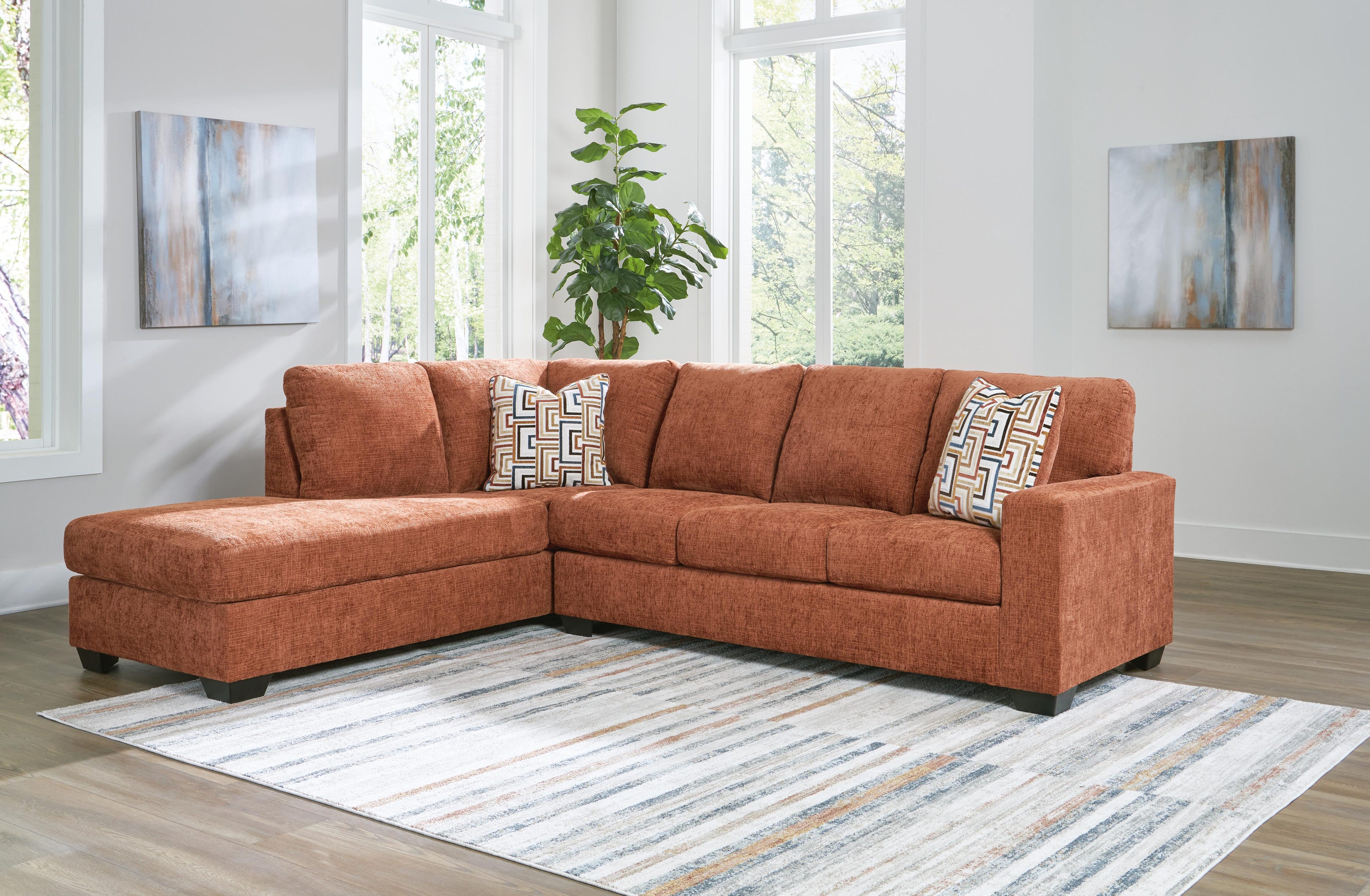 Aviemore 2-Piece Sectional with Chaise