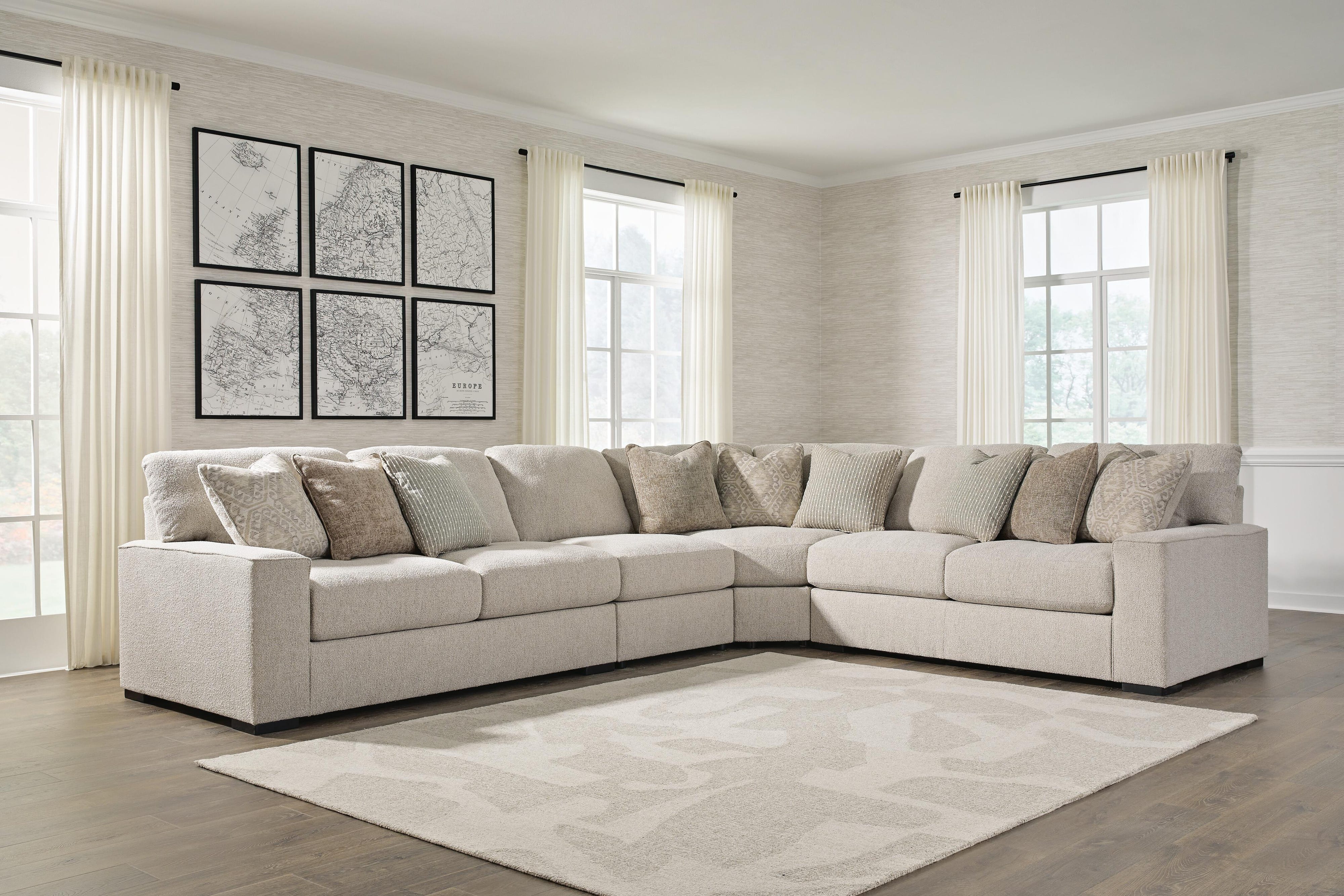 Ballyton 4-Piece Sectional with Ottoman