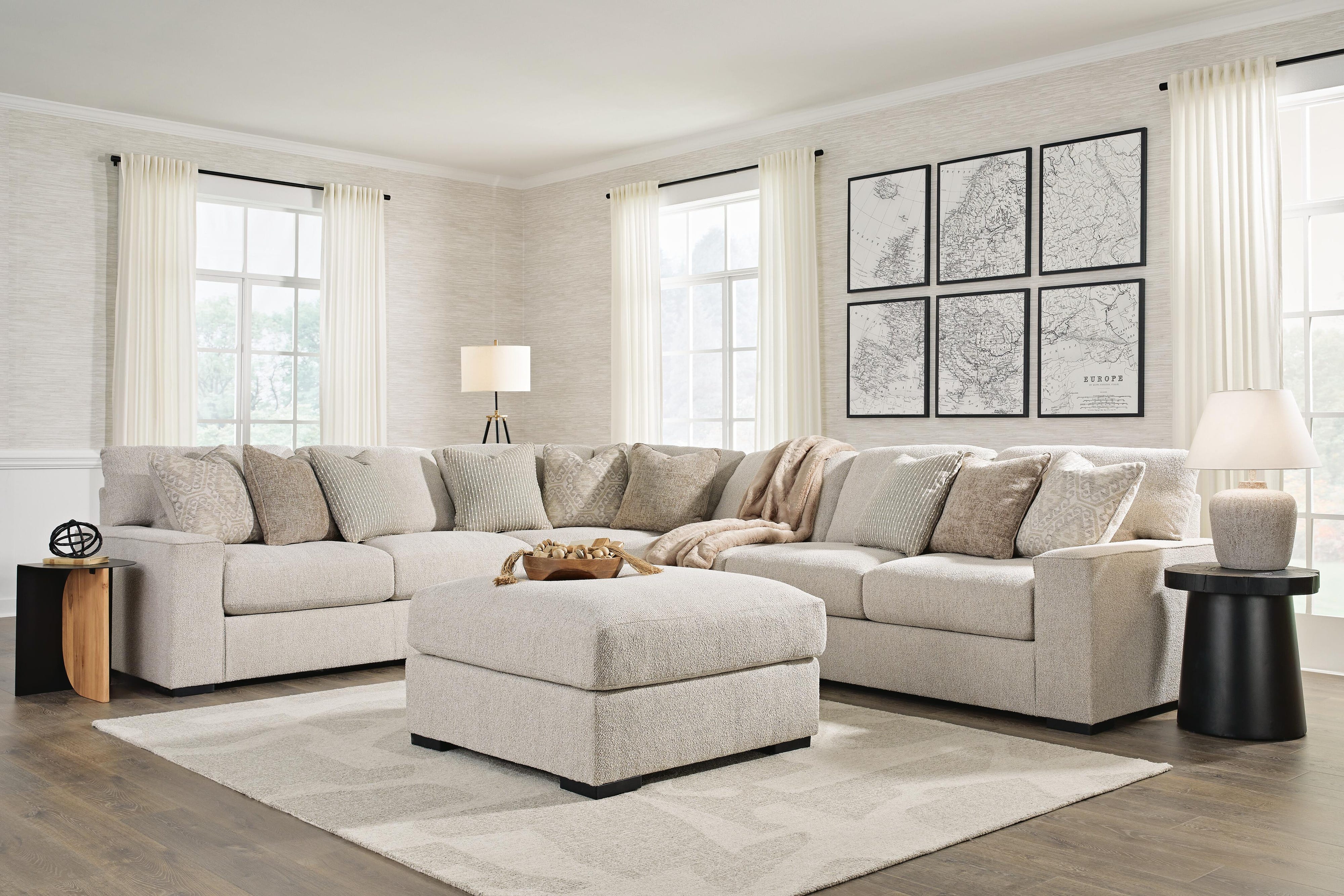 Ballyton 4-Piece Sectional with Ottoman