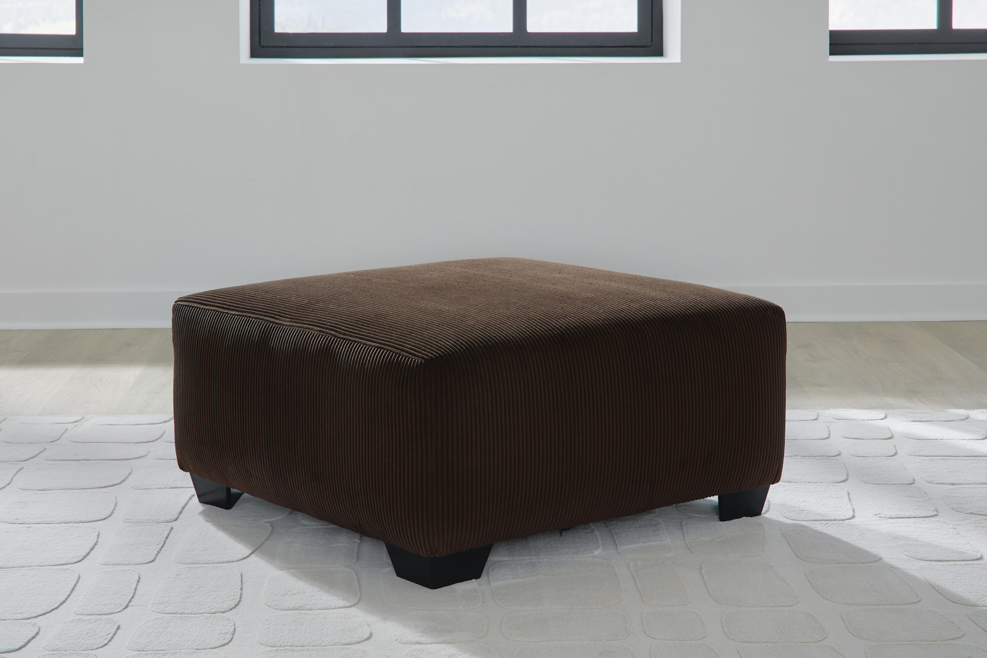 Kimlee 3-Piece Sectional and Ottoman