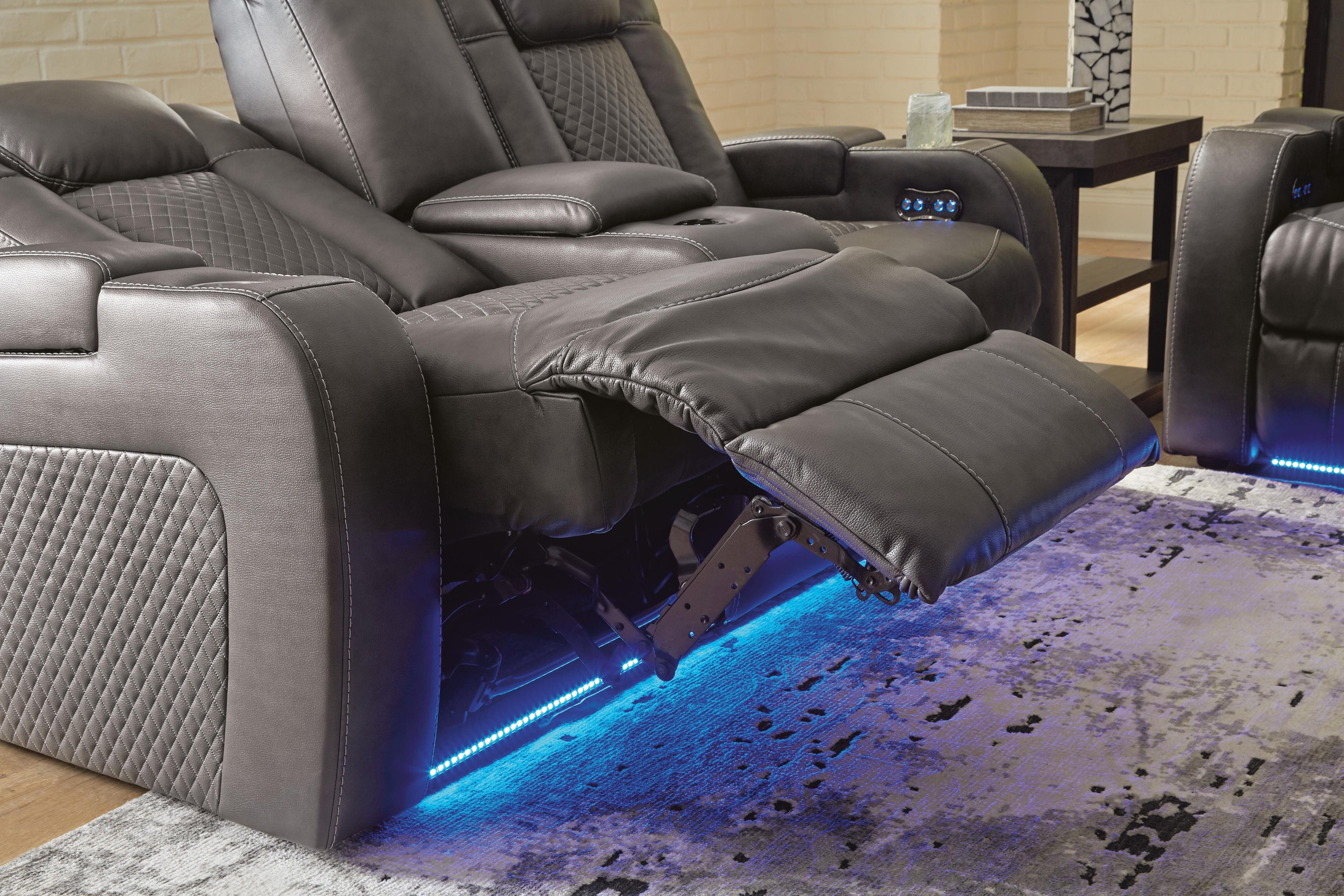 Fyne-Dyme Power Sofa and Loveseat