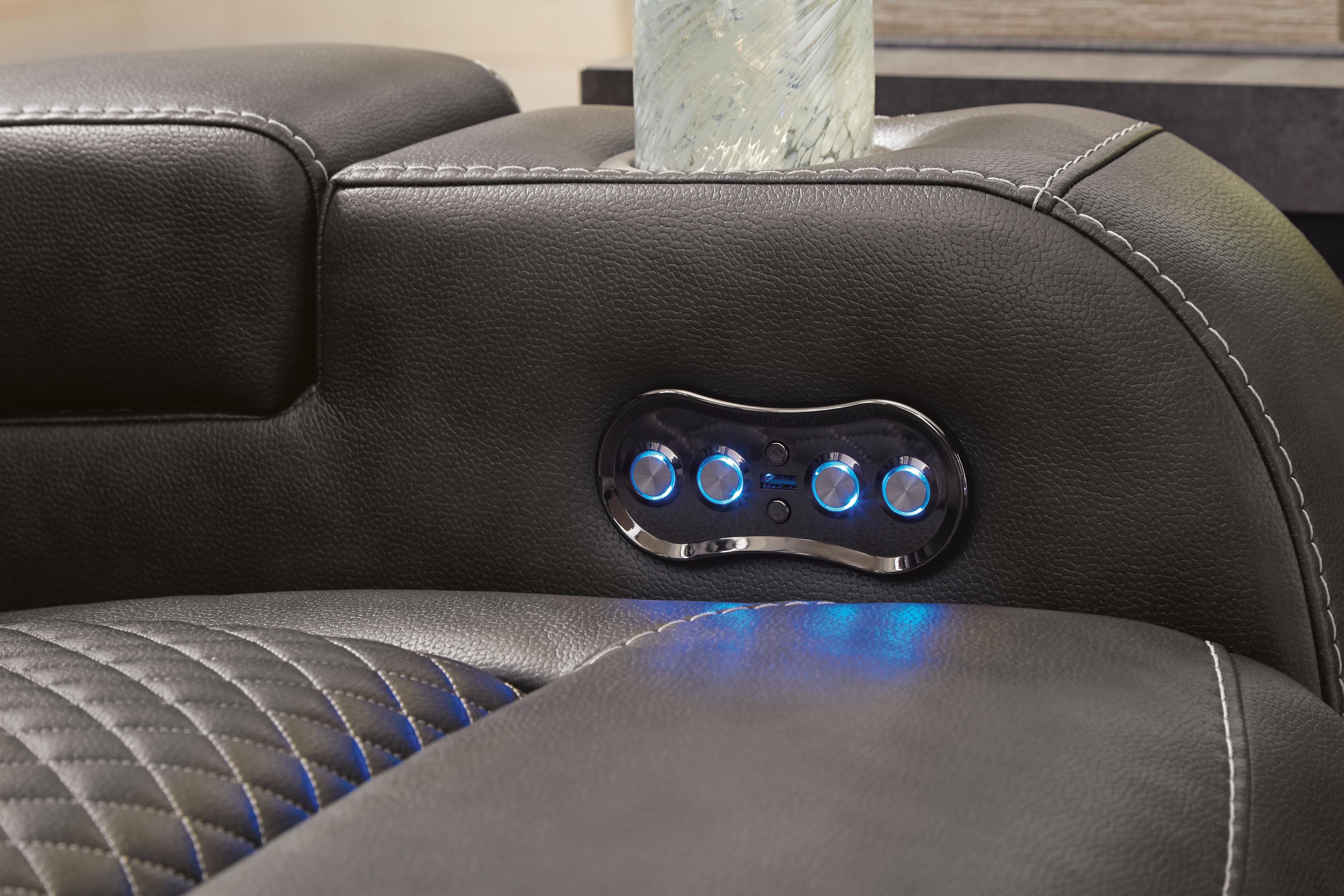 Fyne-Dyme Power Sofa and Loveseat