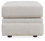 Maitelynn Ottoman