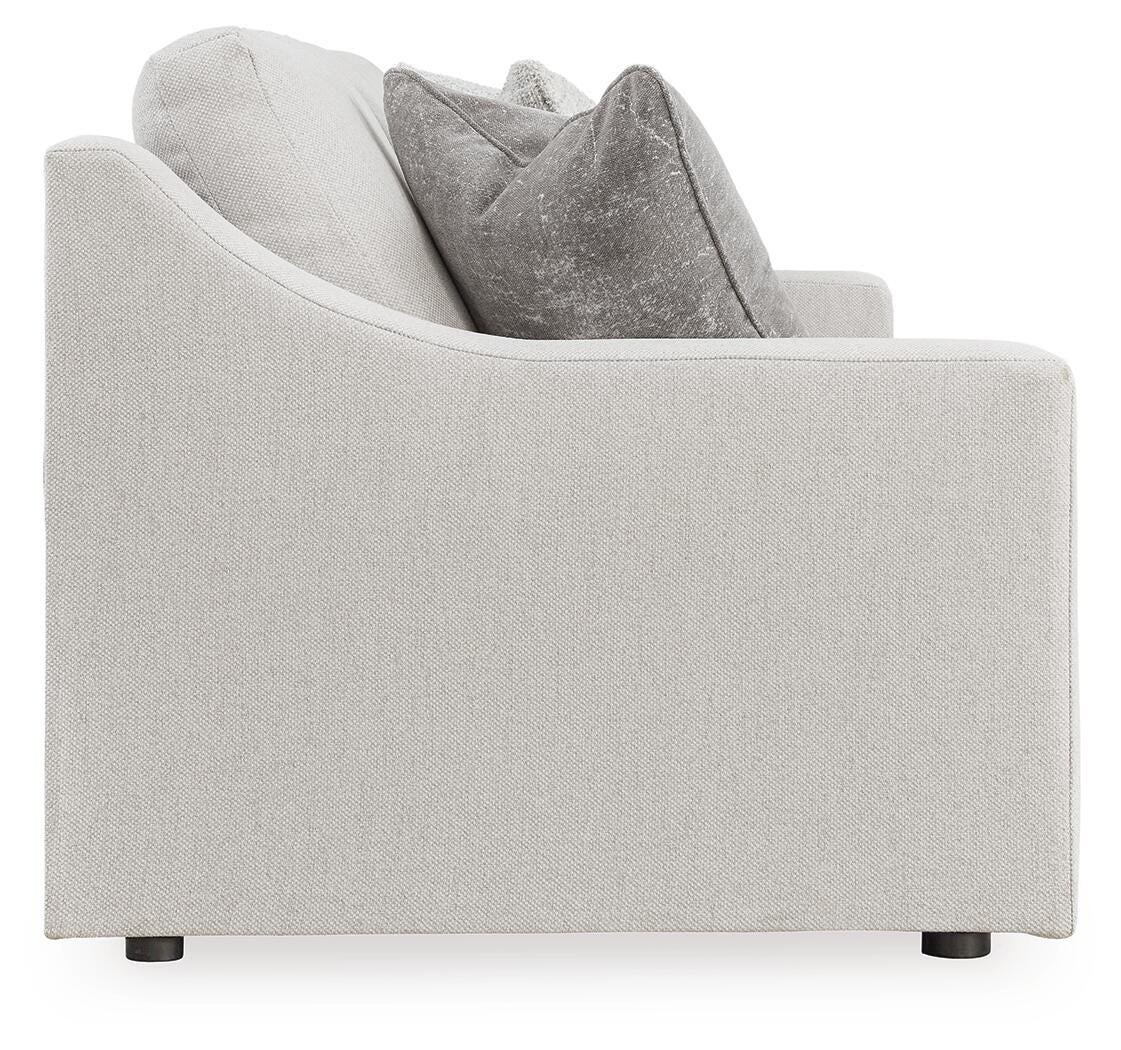 Maitelynn Sofa