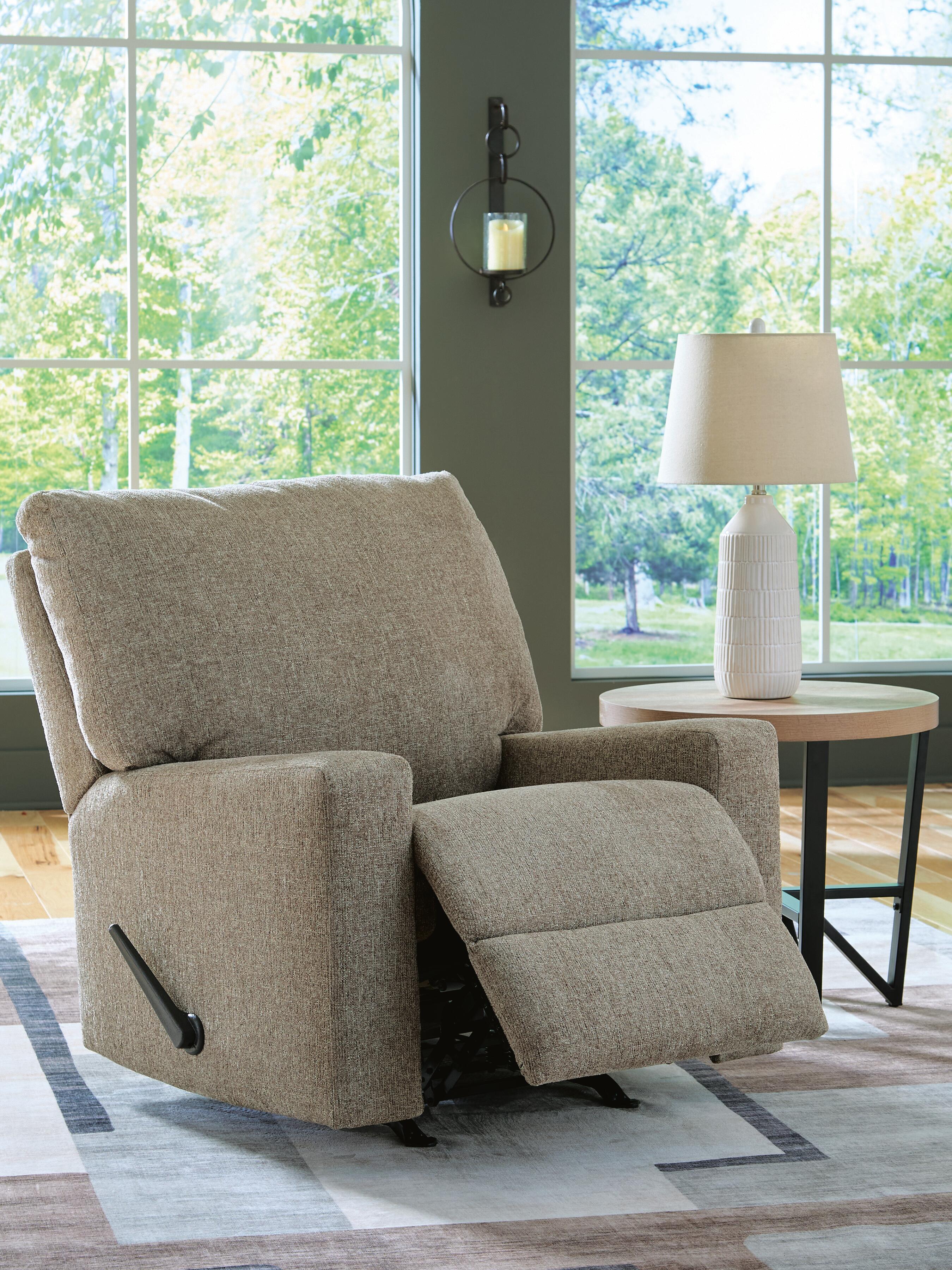 Newellen Recliner