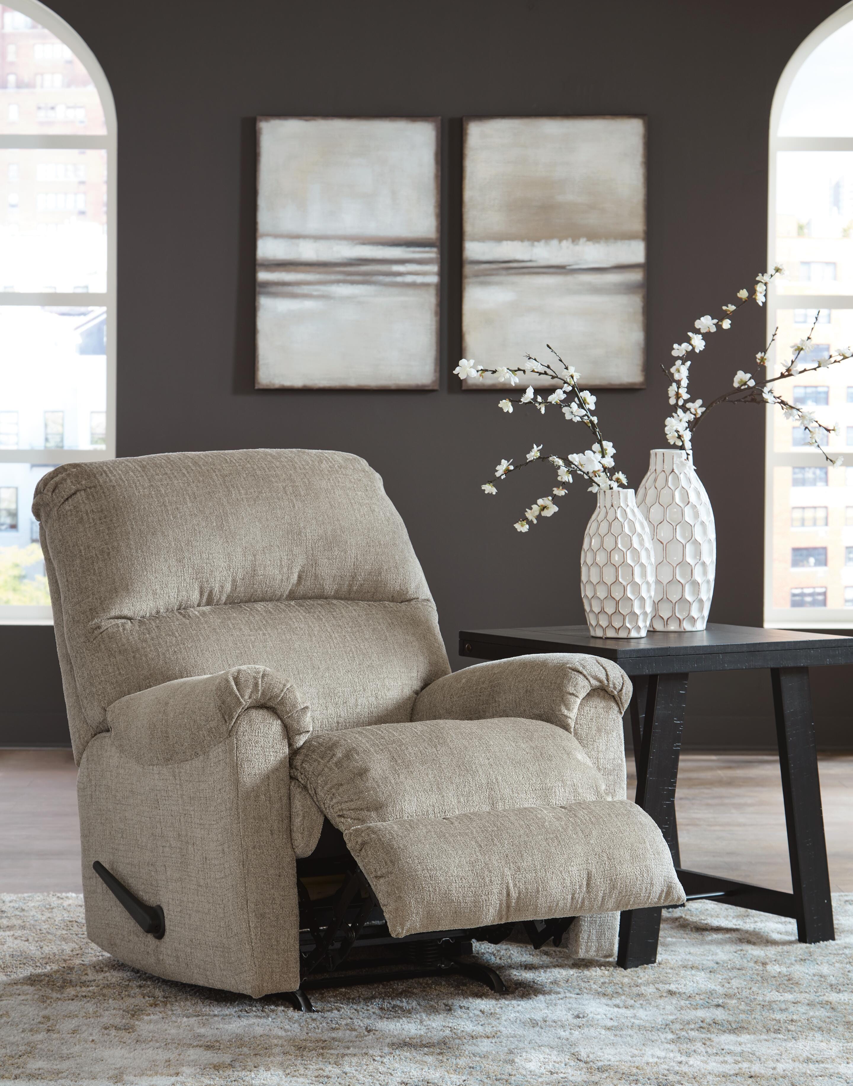 Stonemeade Sofa and Recliner