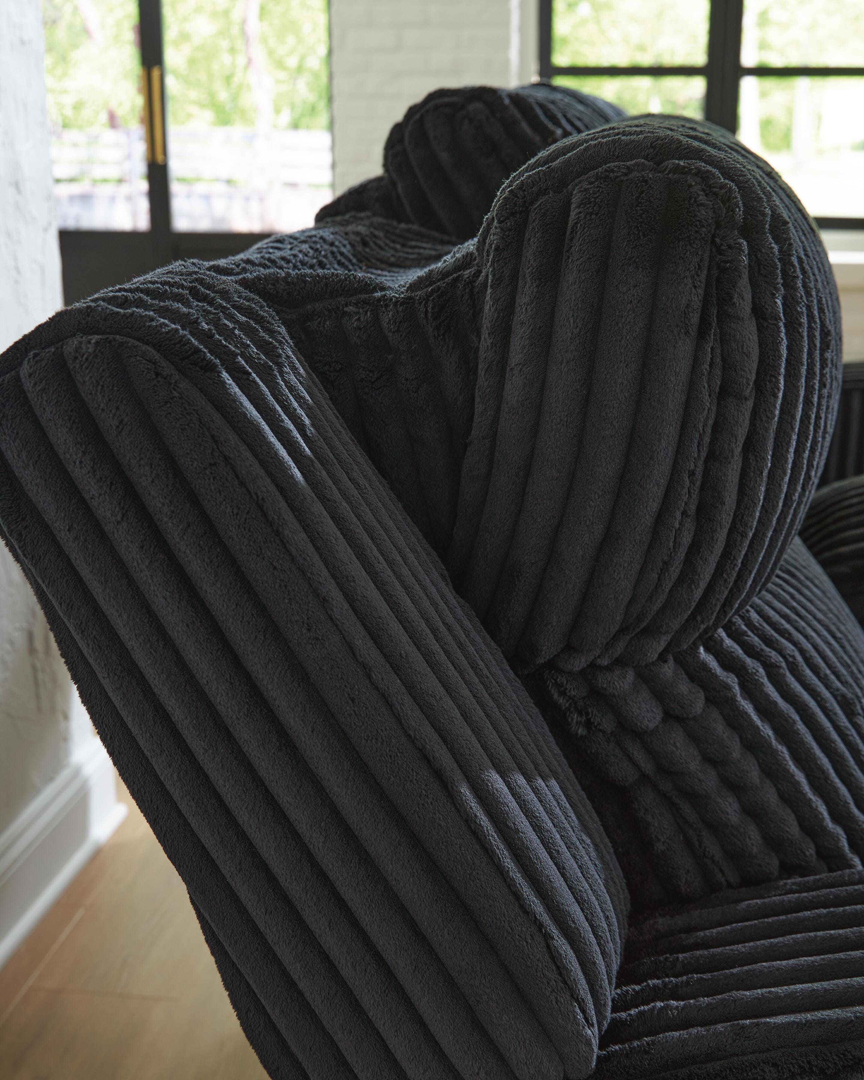 Belvarrow Power Recliner