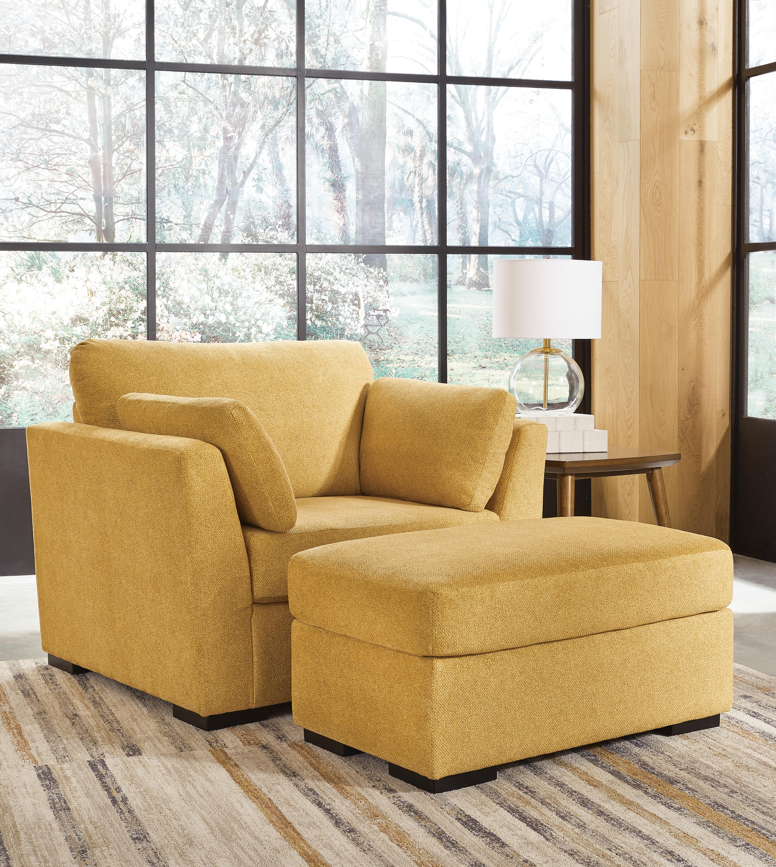 Keerwick Sofa, Loveseat, Ottoman and 2 Chairs