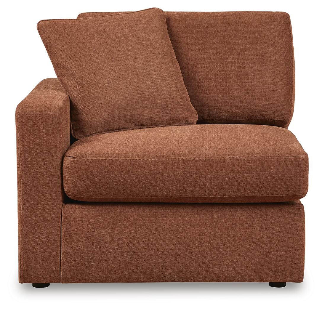 Solstice 6-Piece Sectional and 2 Ottomans