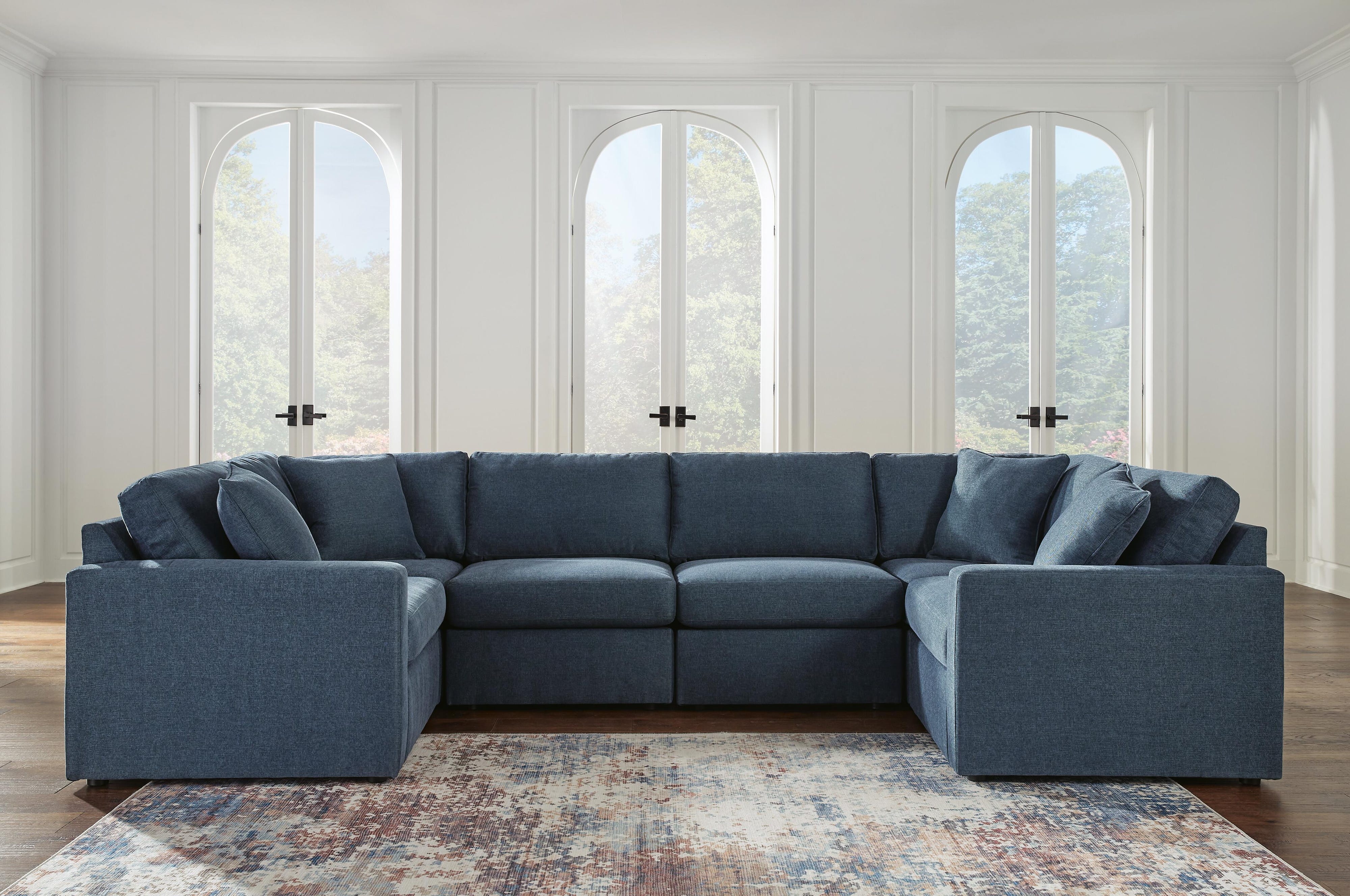 Solstice 6-Piece Sectional and Ottoman