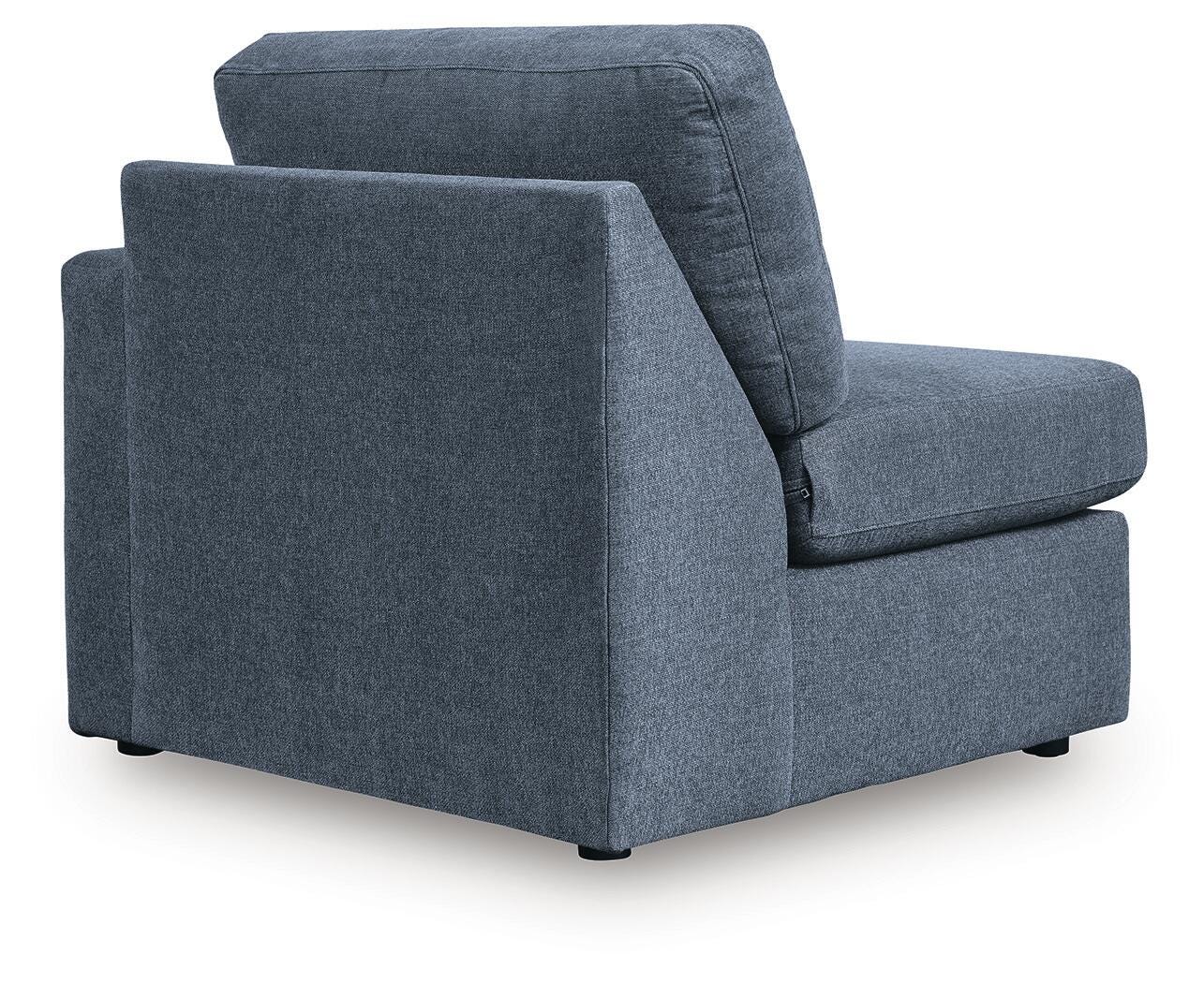 Modmax 3-Piece Sectional and 2 Ottomans