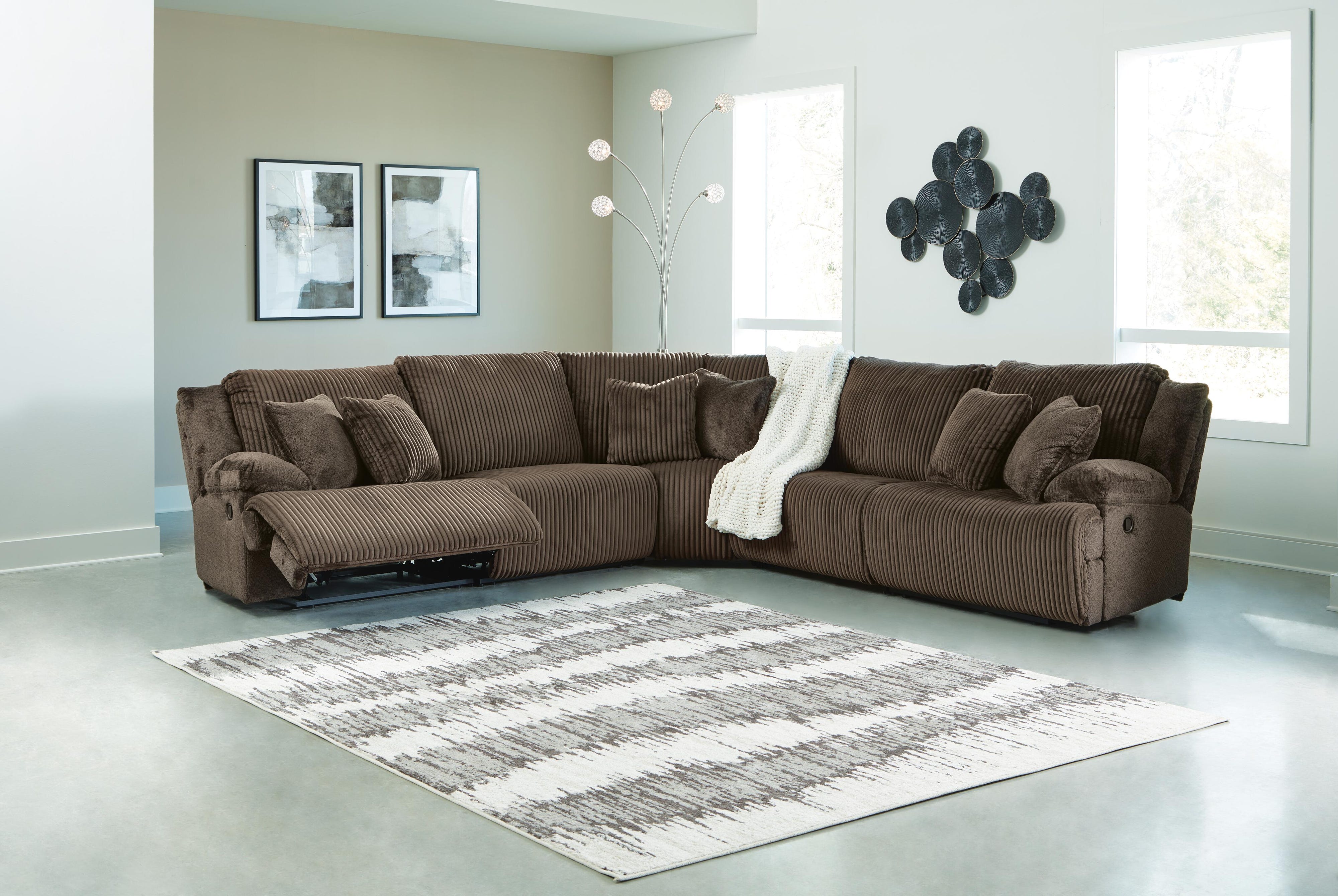 Top Tier 5-Piece Sectional with Recliner