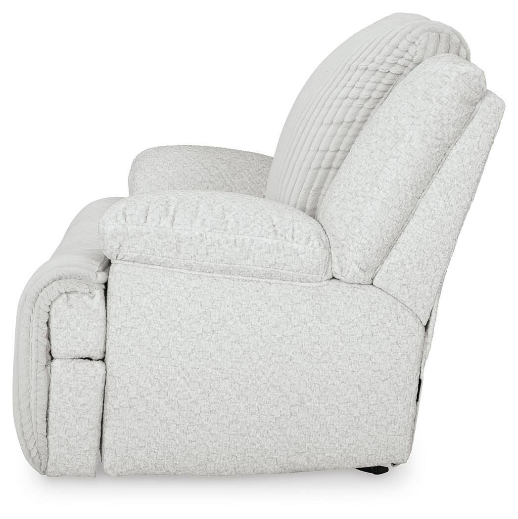Top Tier 3-Piece Reclining Sectional and 2 Recliners