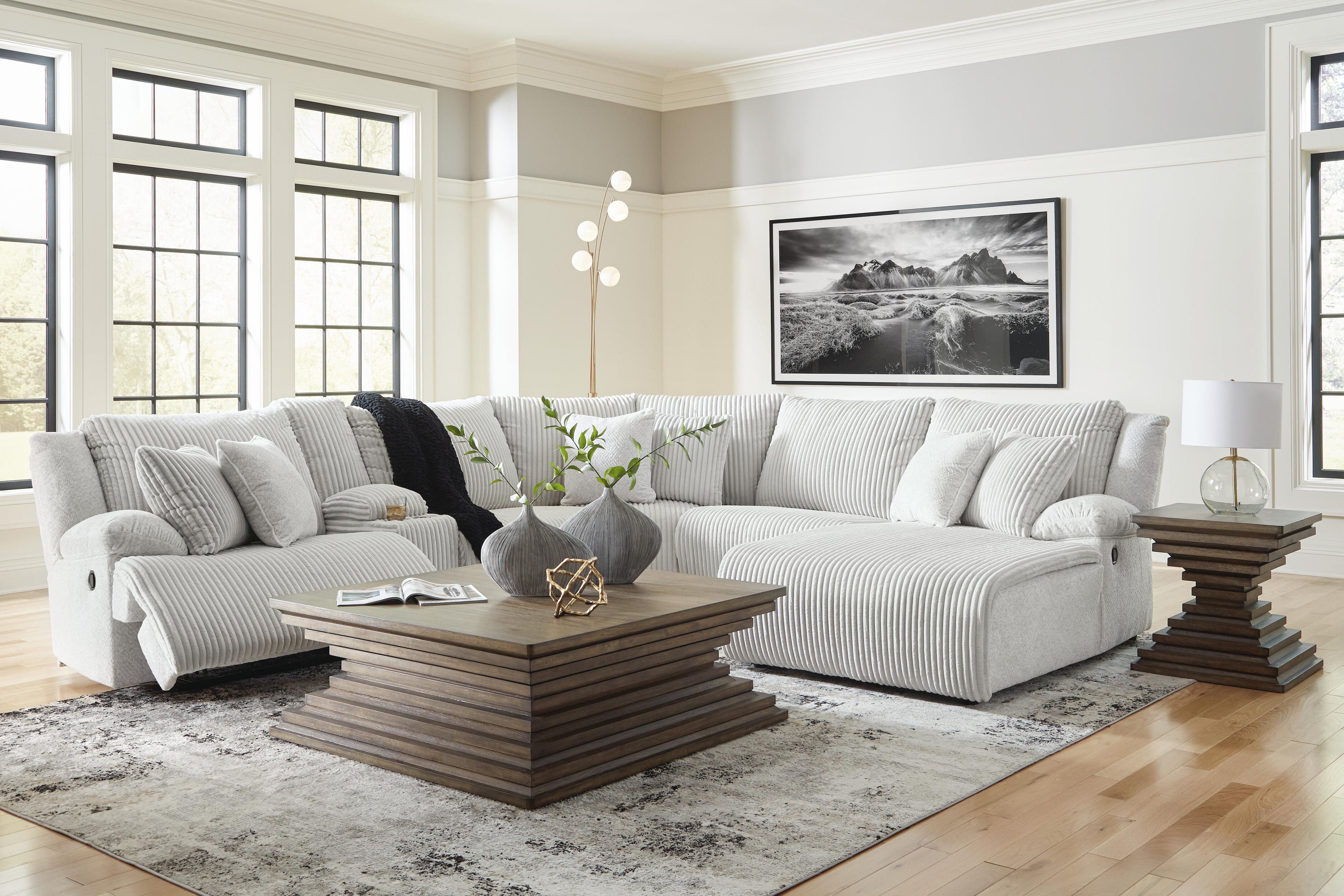 Top Tier 6-Piece Reclining Sectional with Chaise