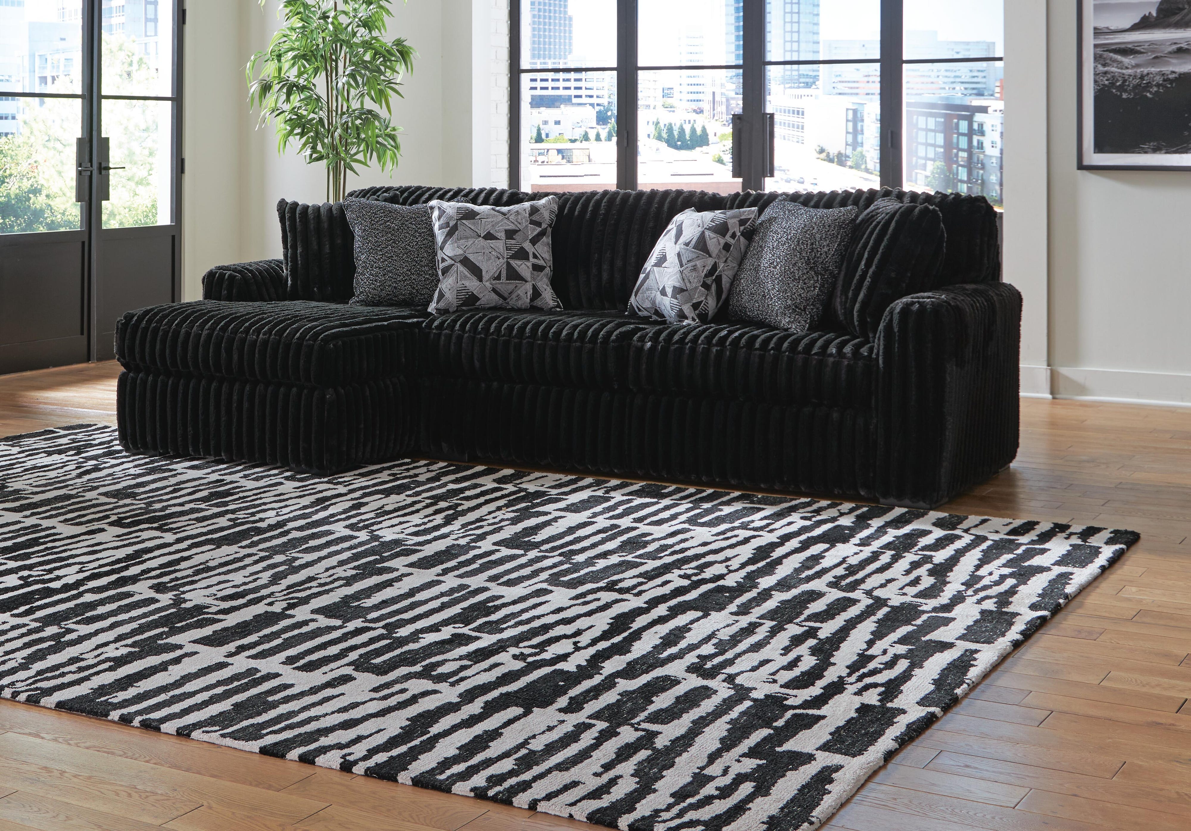 Nightfall 3-Piece Sectional with Chaise