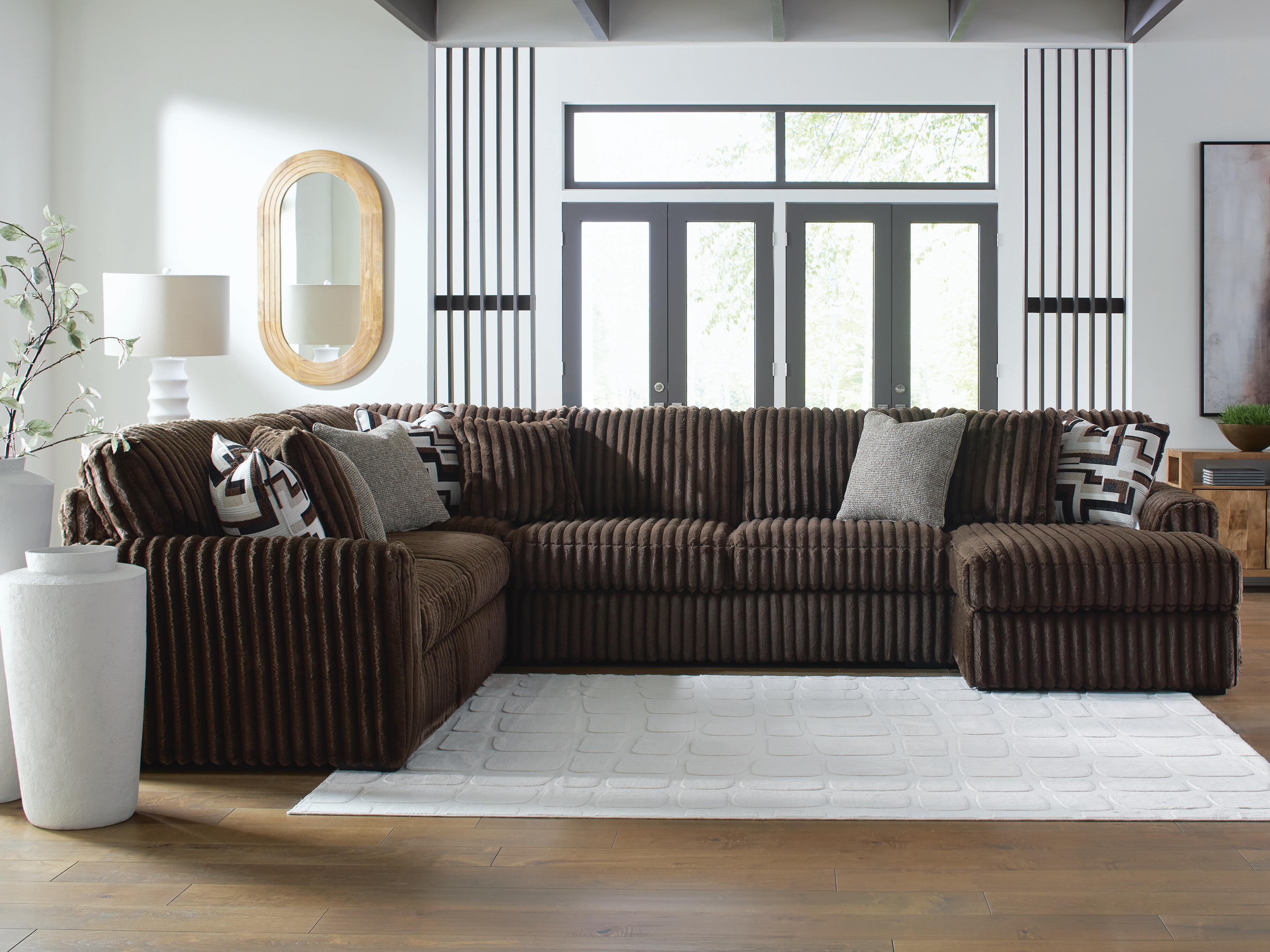 Midnight-Madness 4-Piece Sectional with Chaise