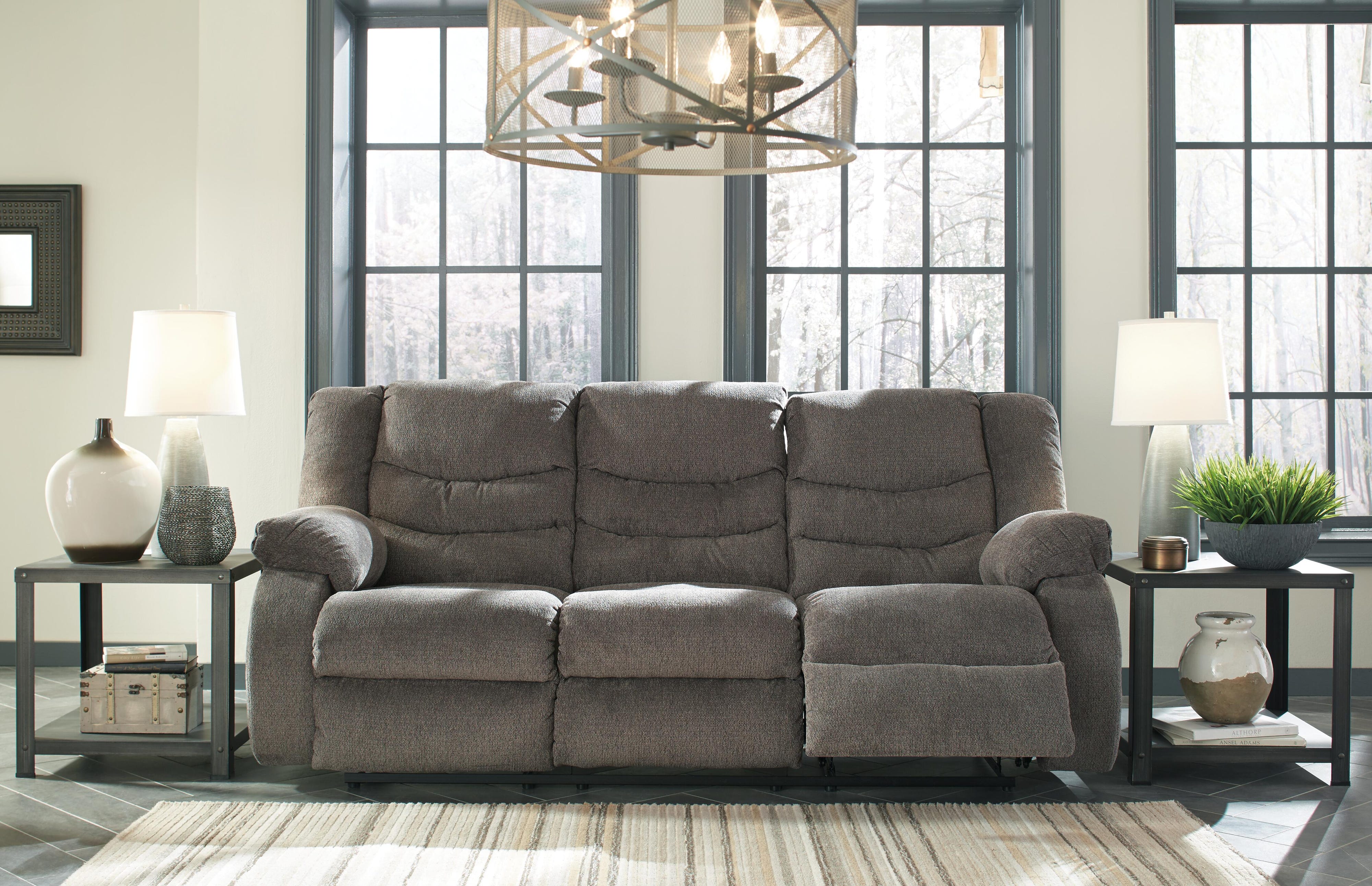 Tulen Reclining Sofa with Recliner
