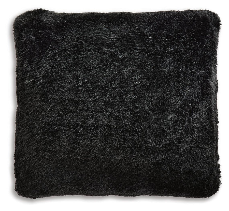 Gariland Pillow (Set of 4)