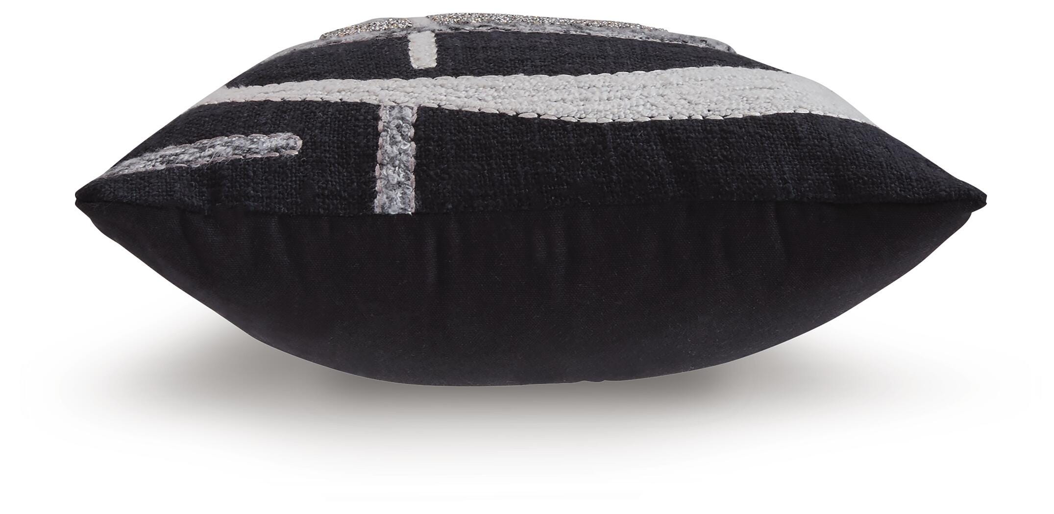 Gavrileigh Pillow (Set of 4)