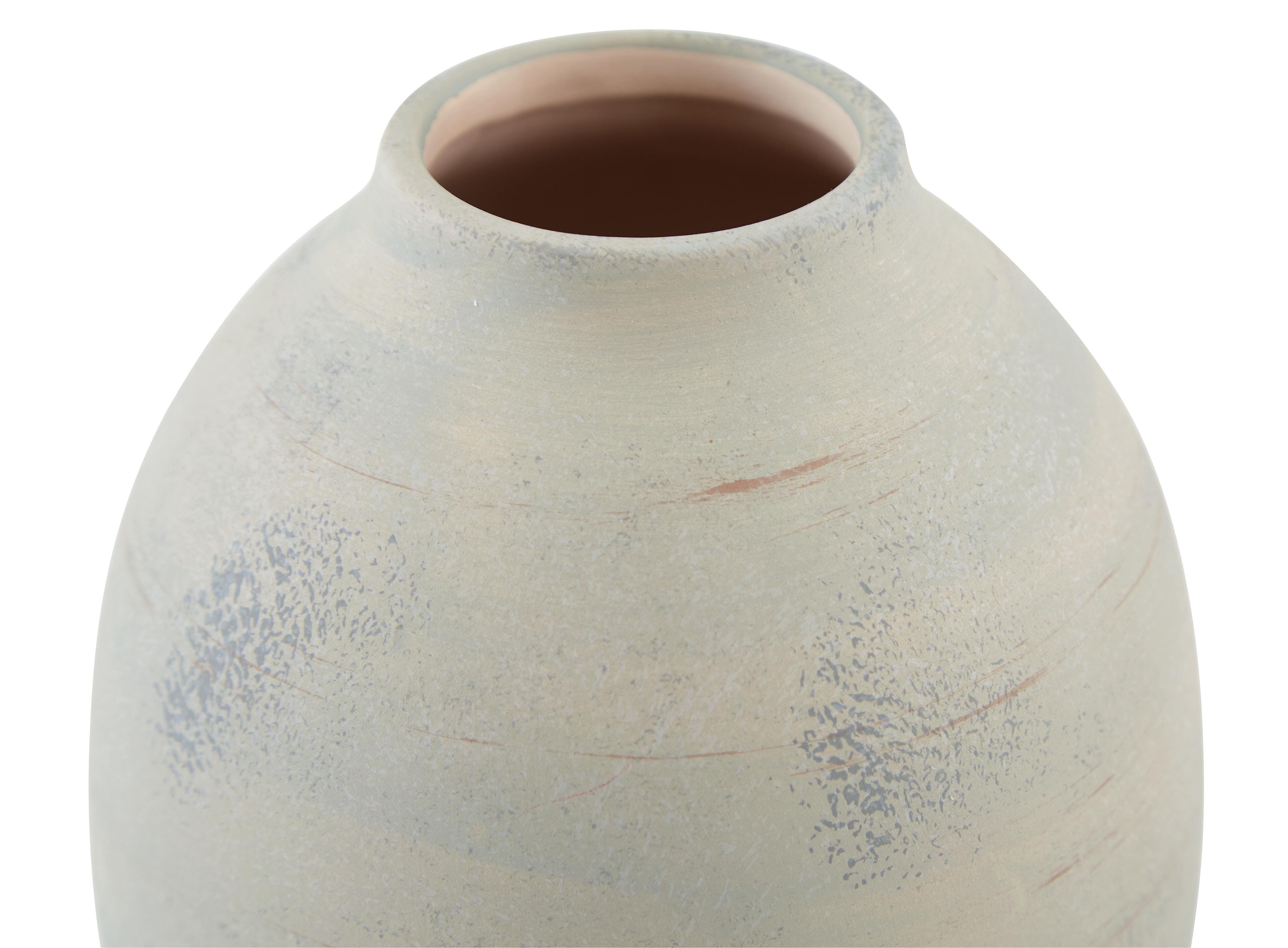 Clayson Vase