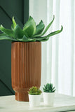 Avalyah Indoor/Outdoor Vase (Set of 2)
