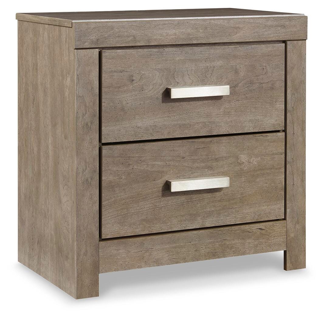 Culverbach Panel Bed with 2 Nightstands