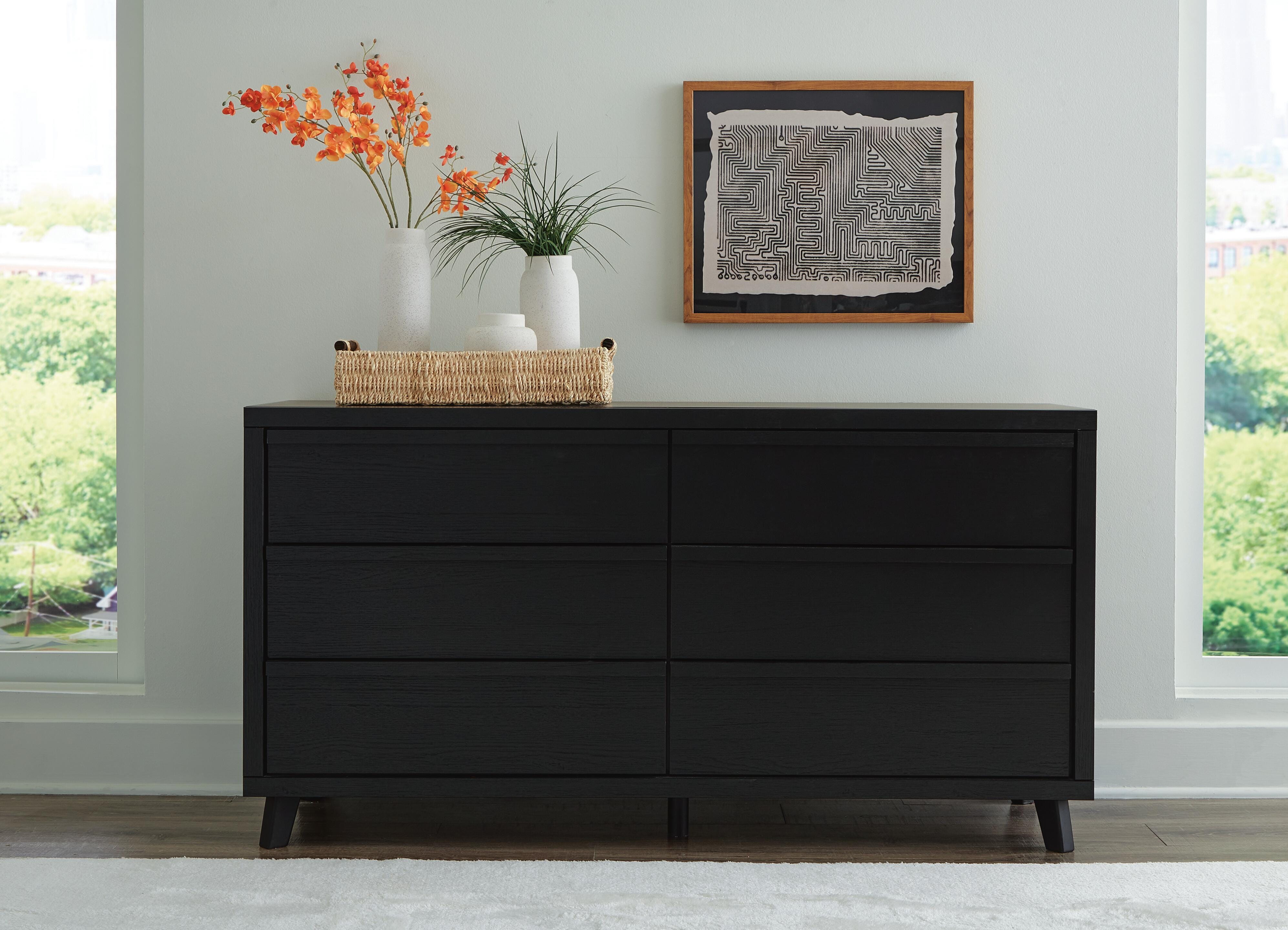 Danziar Panel Bed, Dresser and 2 Nightstands