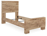 Hyanna Panel Bed