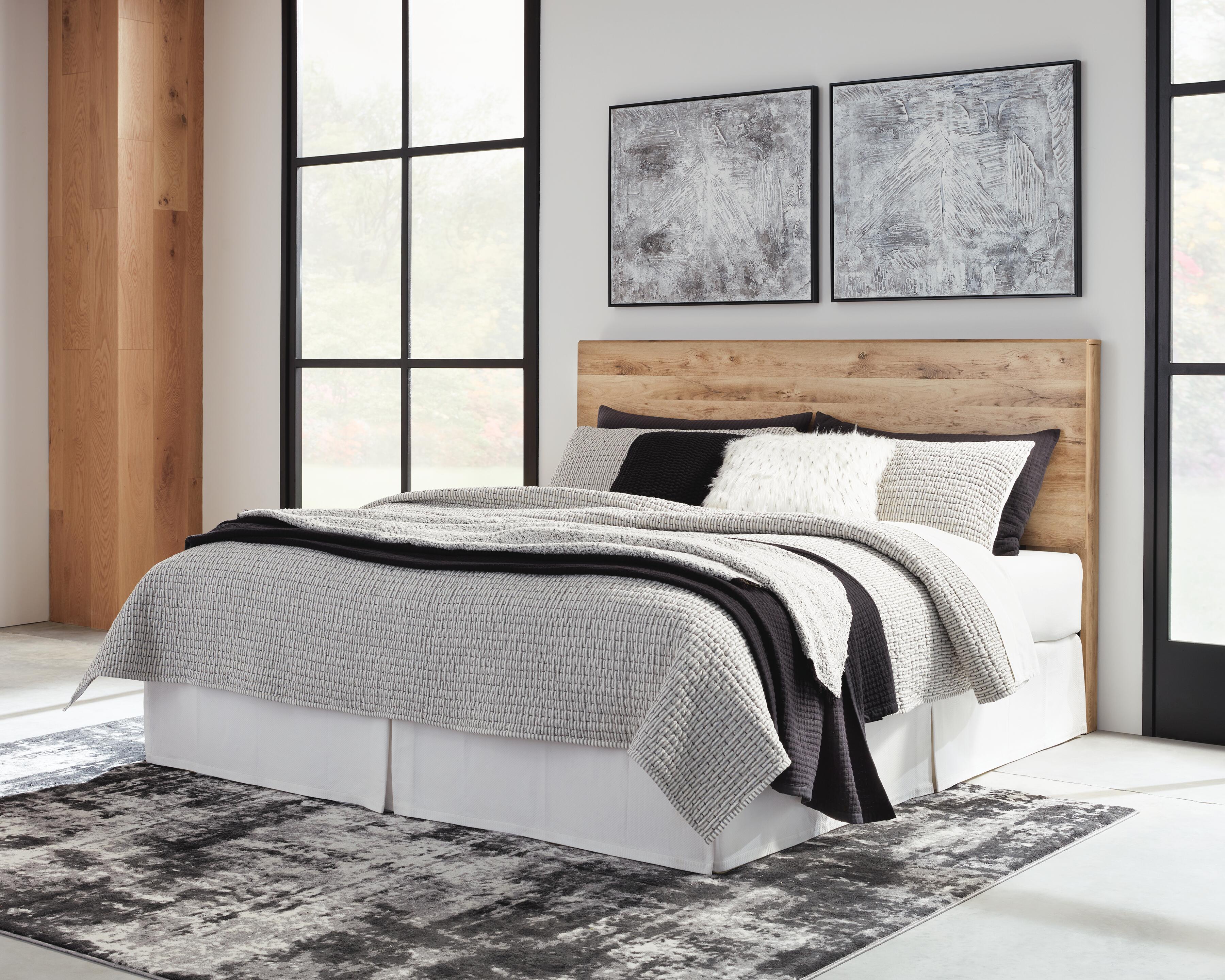 Hyanna Panel Storage Bed, Dresser, Mirror and Nightstand