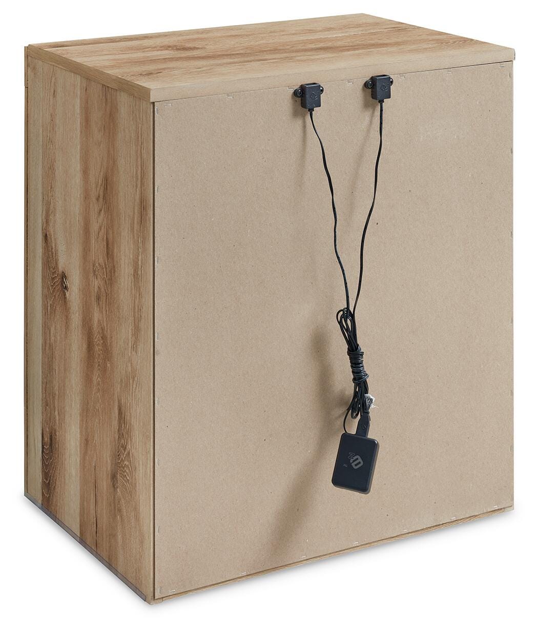 Hyanna Panel Bed, Dresser, Mirror, Chest and Nightstand