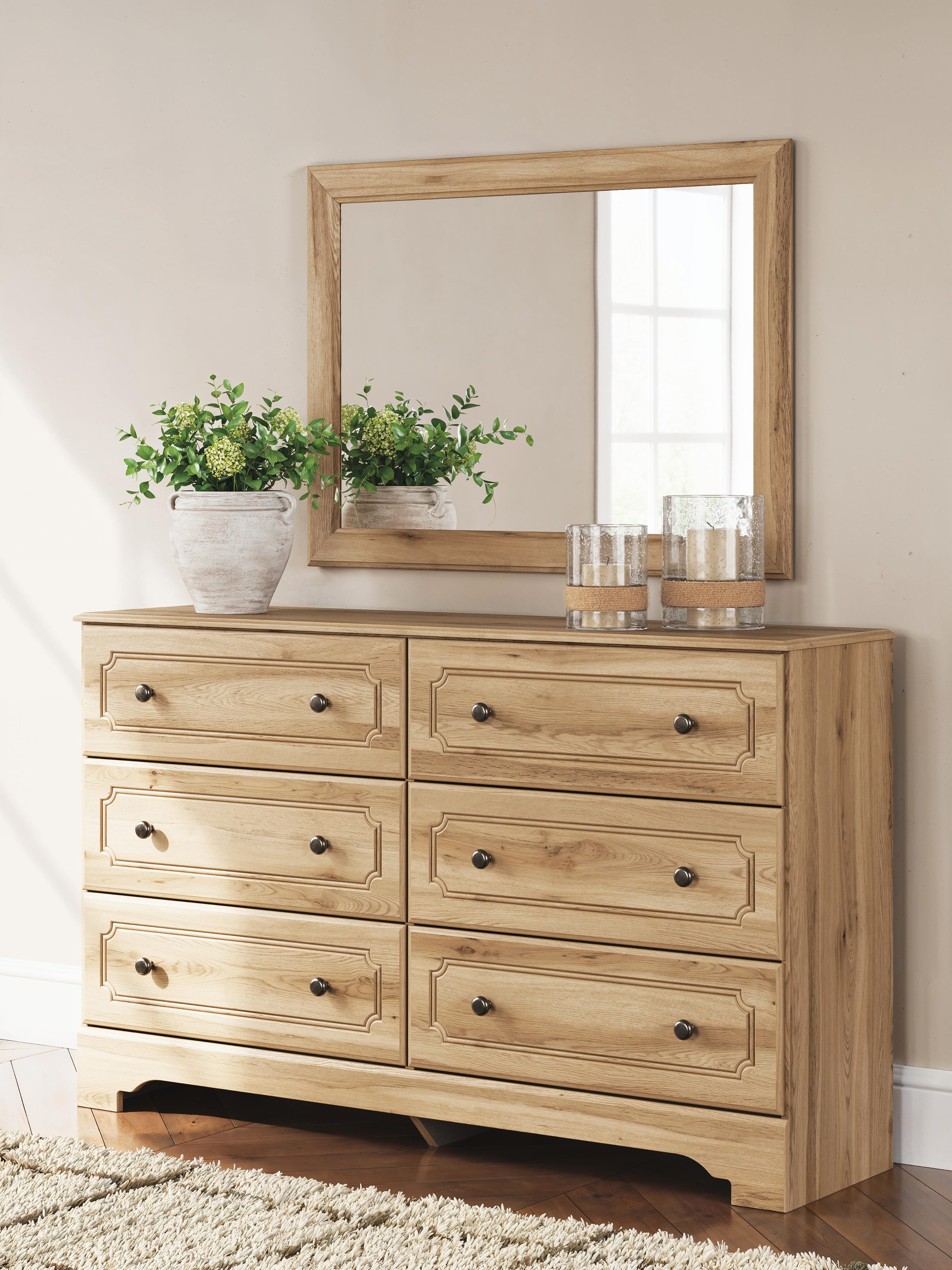 Aleaport Panel Bed with Mirrored Dresser and Nightstand