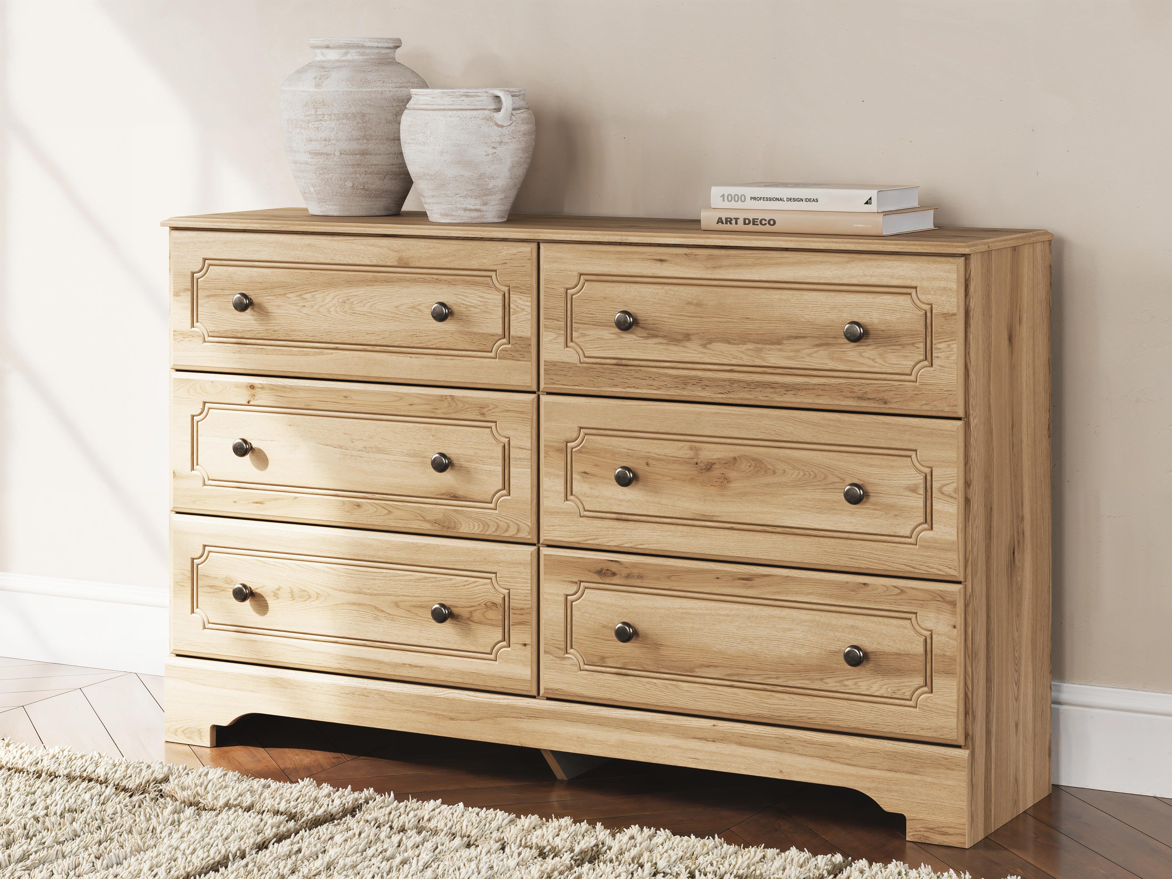 Aleaport Panel Bed with Dresser and Chest