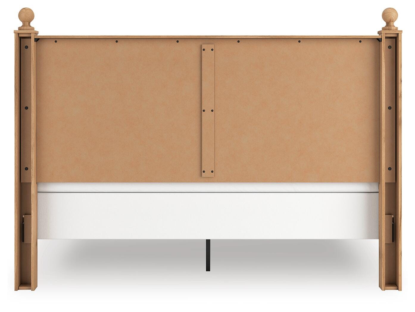 Aleaport Panel Bed with Dresser and Nightstand