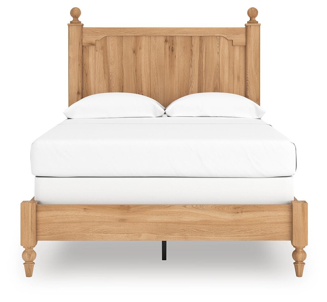 Aleaport Panel Bed with Chest and Nightstand