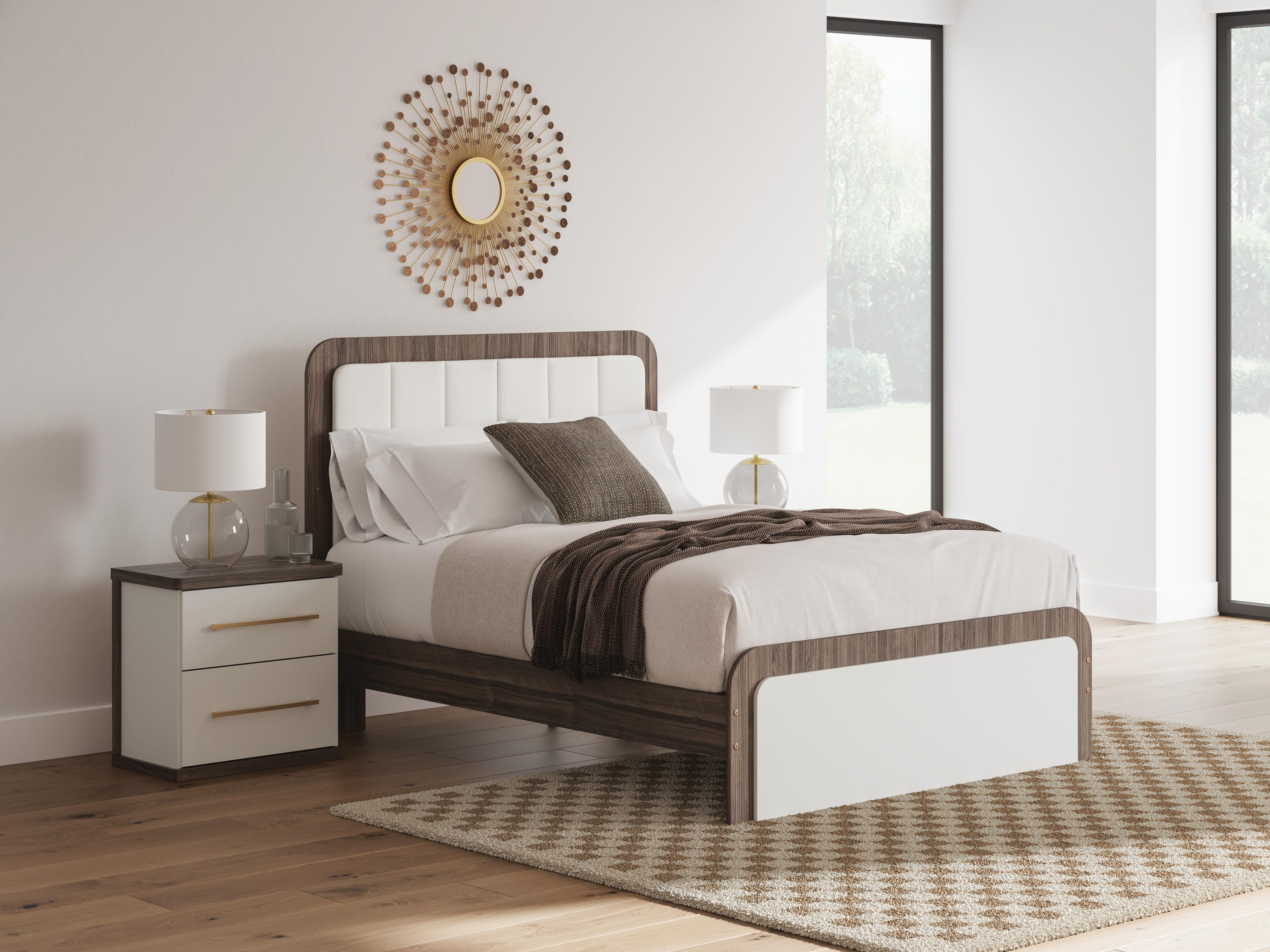 Kendanport Upholstered Bed and 2 Nightstands