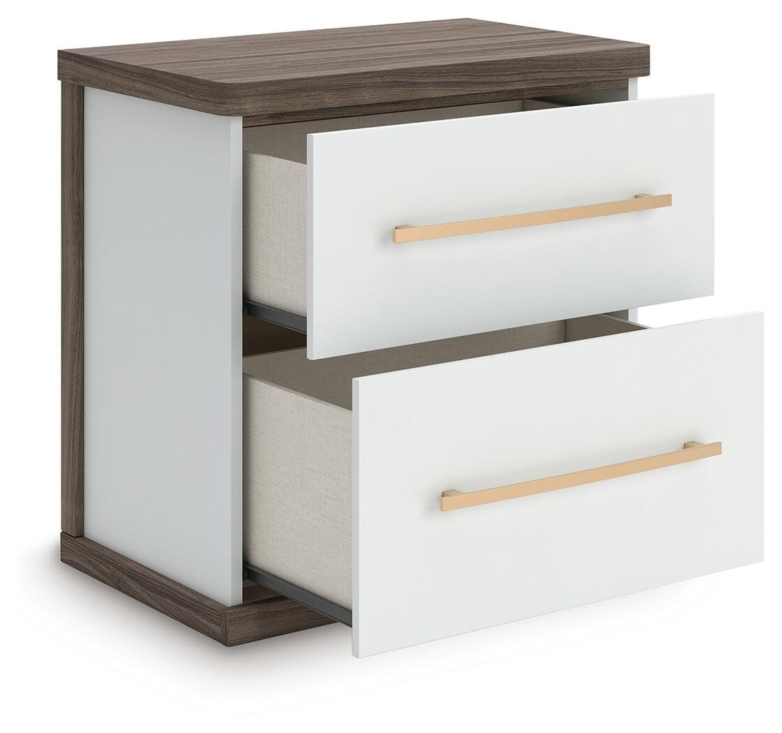 Kendanport Upholstered Bed and 2 Nightstands