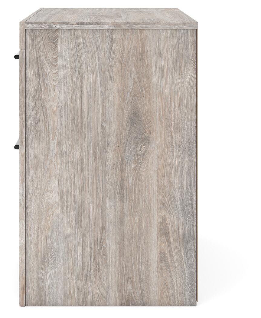Broachmyn Panel Bed, Dresser and Nightstand