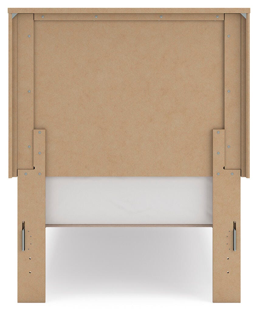 Gramburg Panel Platform Bed