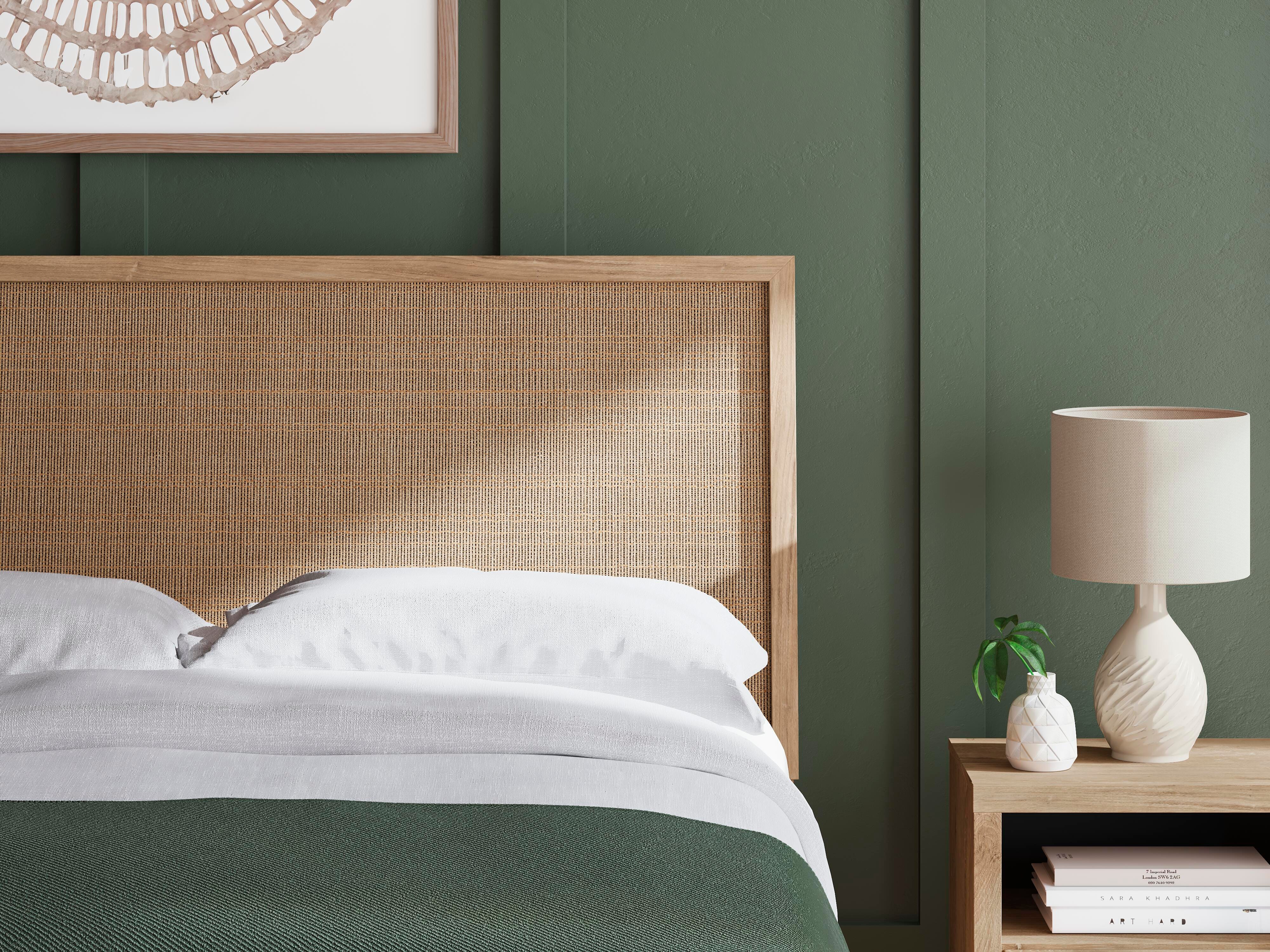 Cielden Panel Bed